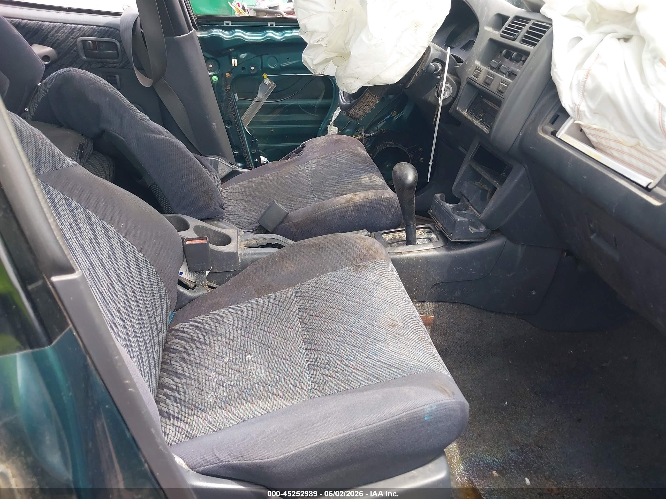 1998 Toyota Rav4   Зеленый vin: JT3GP10V3W7029766