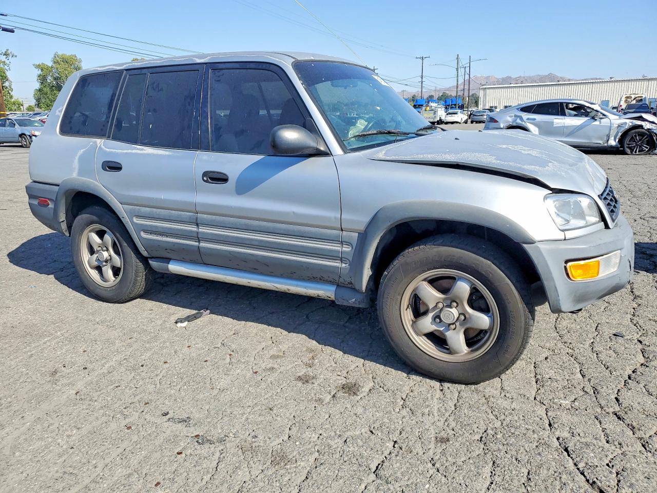 1998 Toyt Rav4 Silver vin: JT3GP10V3W7037592