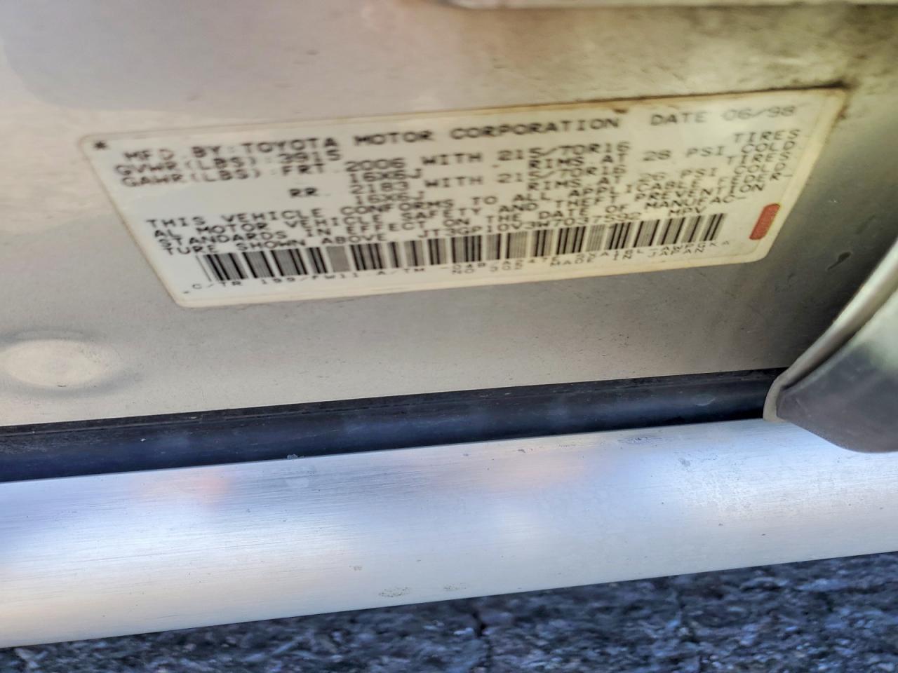 1998 Toyt Rav4 Silver vin: JT3GP10V3W7037592