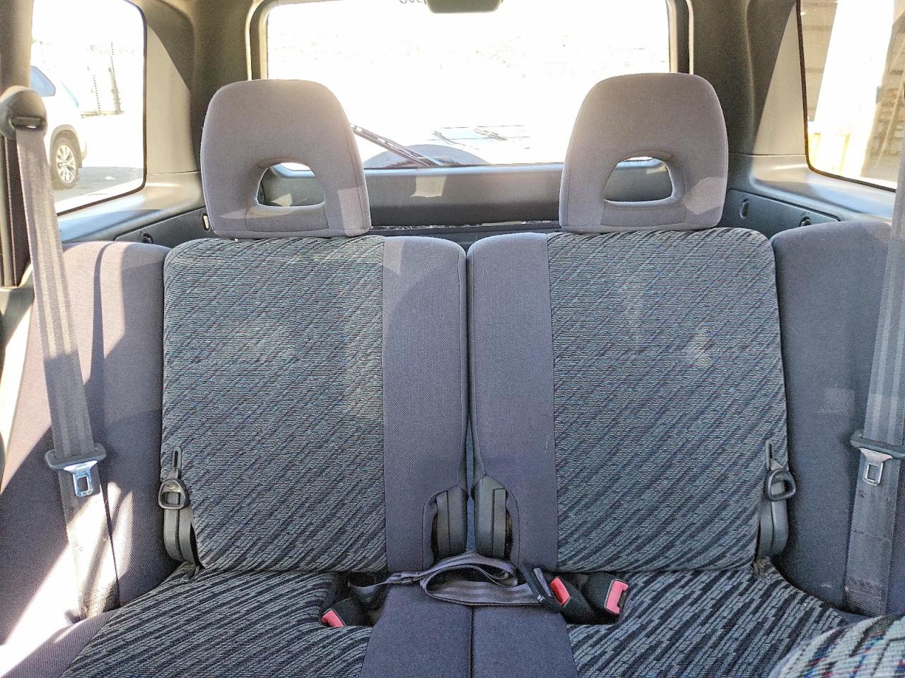 1999 Toyota Rav4 Base Black vin: JT3GP10V3X0040194