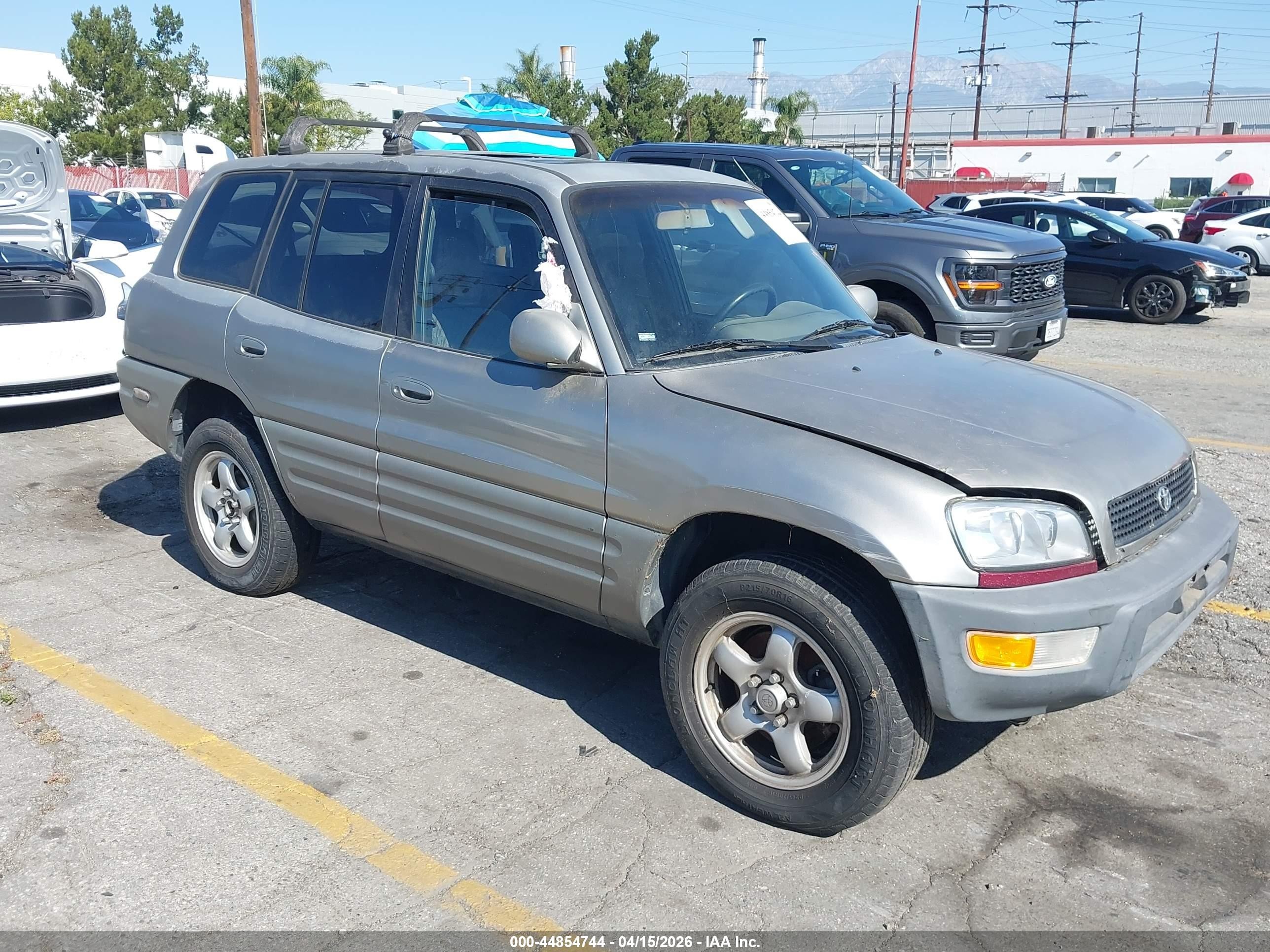 1999 Toyota Rav4   Gold vin: JT3GP10V3X7056192