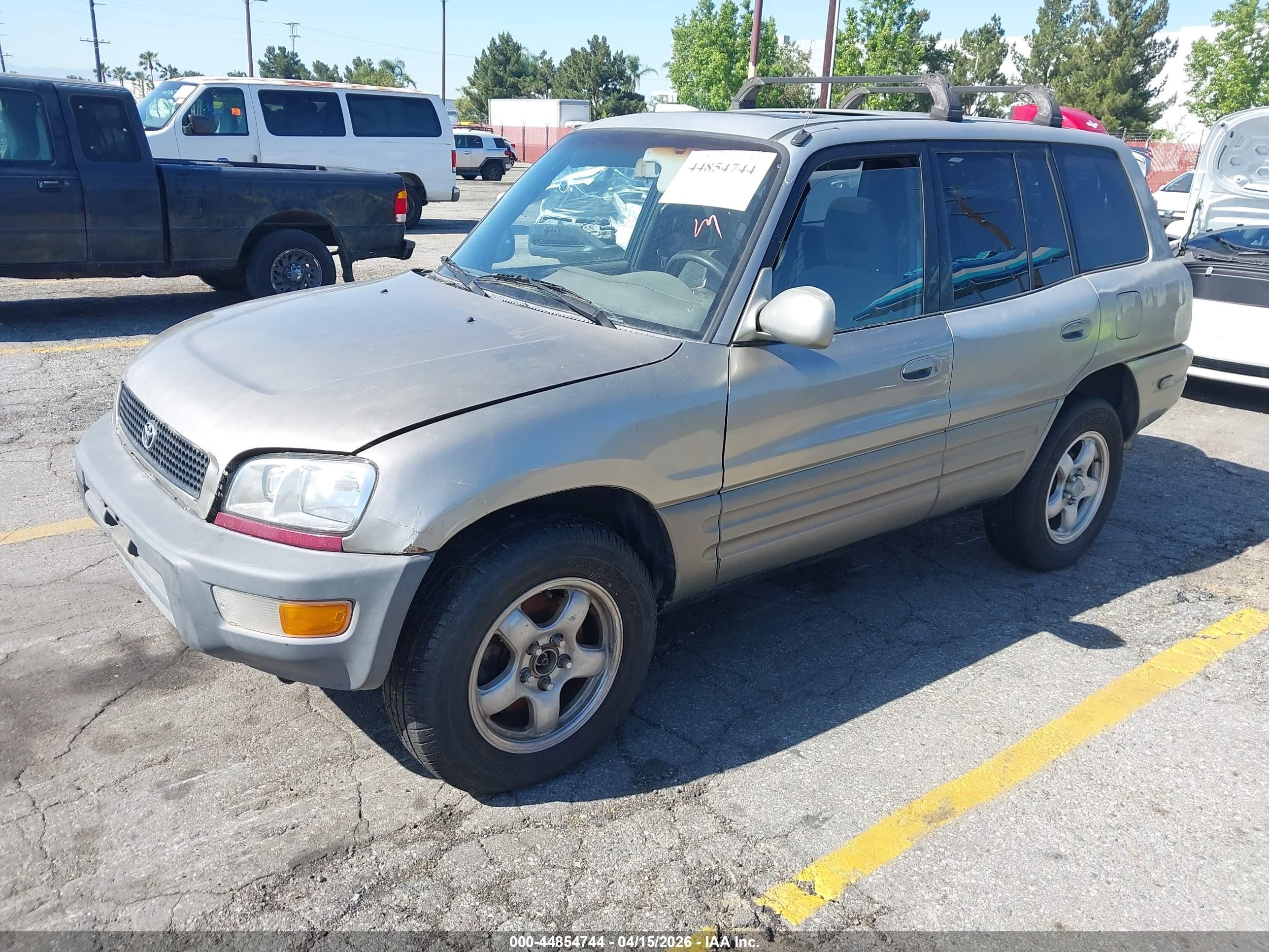 1999 Toyota Rav4   Gold vin: JT3GP10V3X7056192