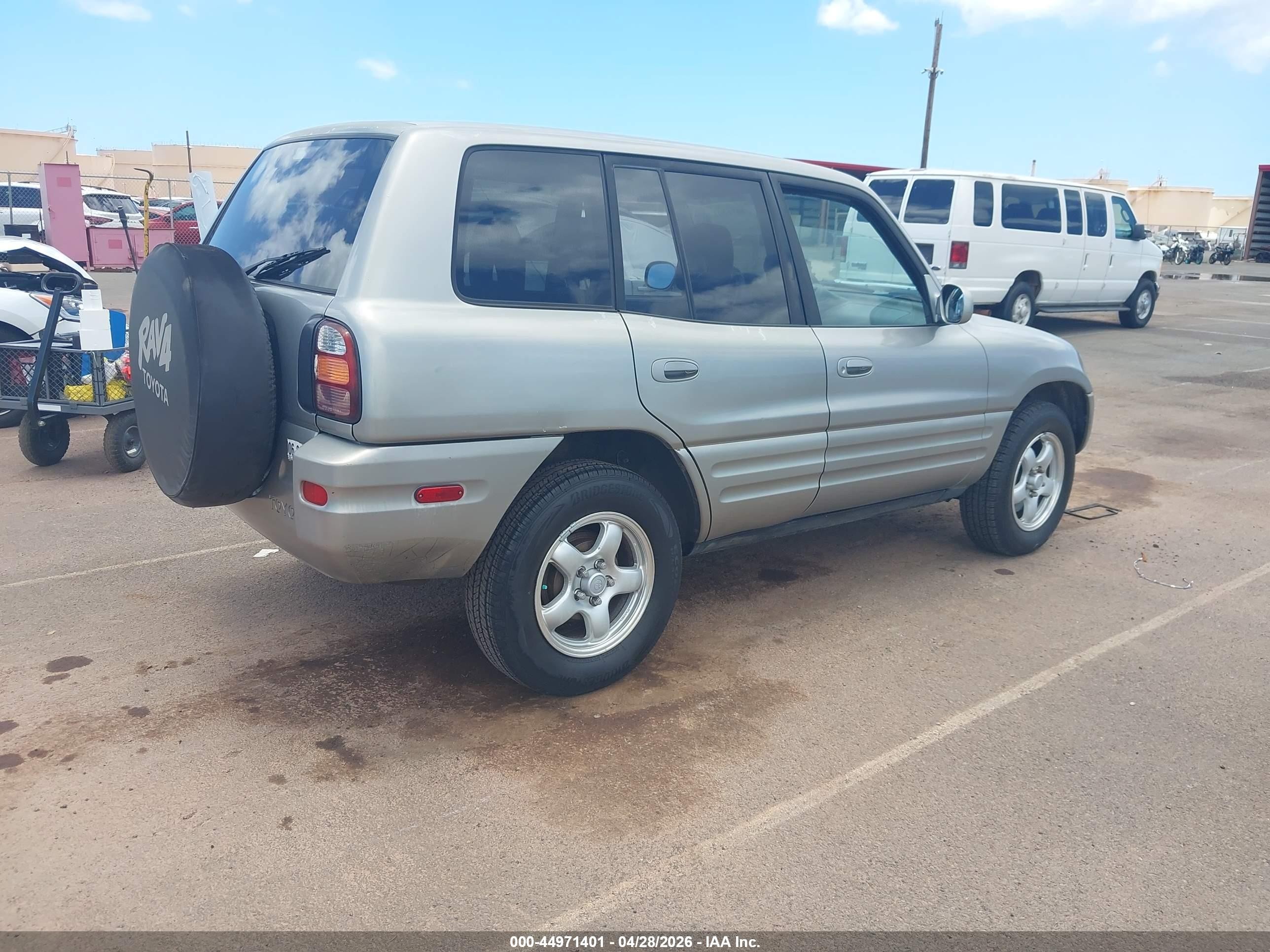 2000 Toyota Rav4   Beige vin: JT3GP10V3Y7075357