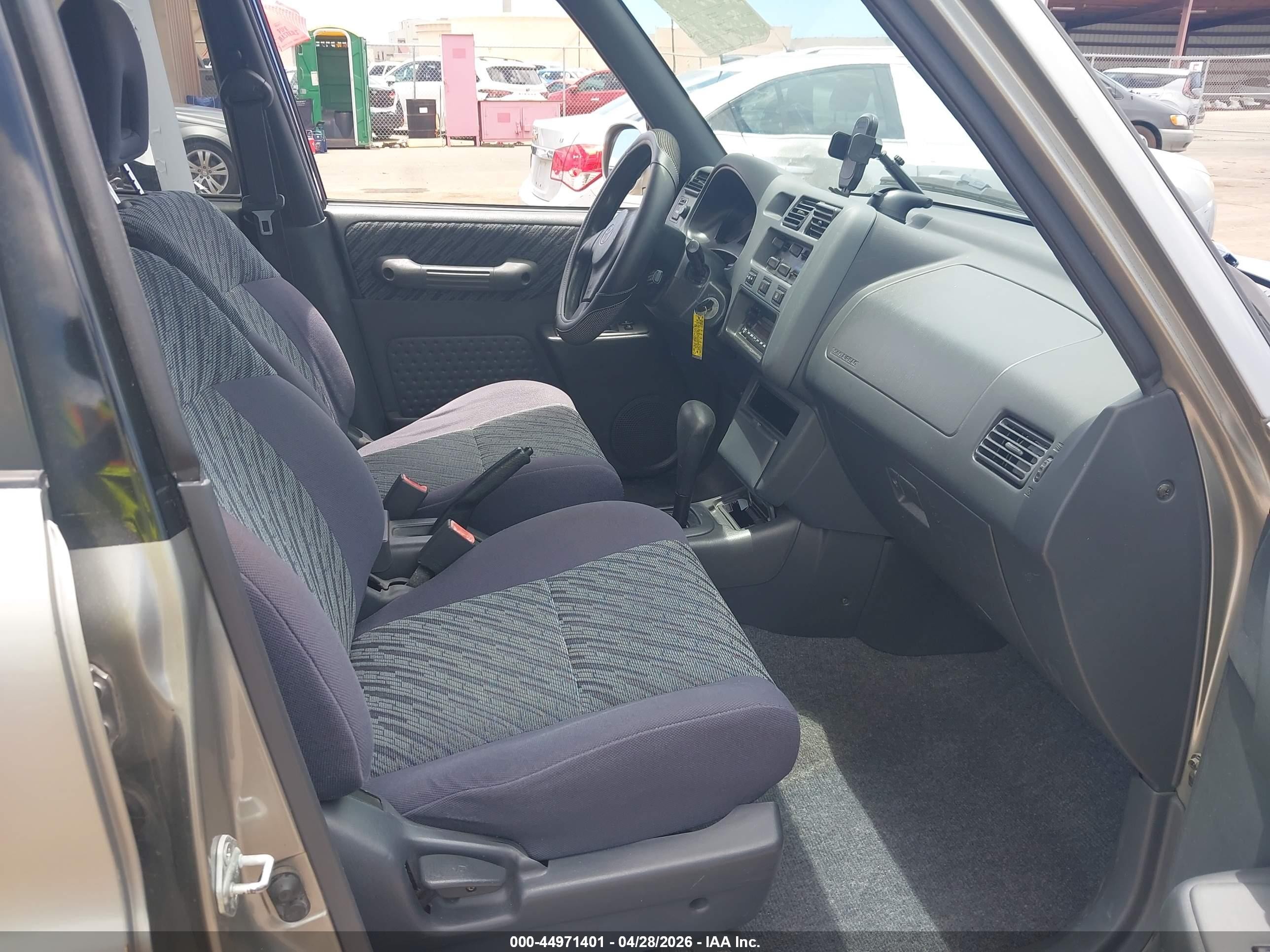 2000 Toyota Rav4   Beige vin: JT3GP10V3Y7075357