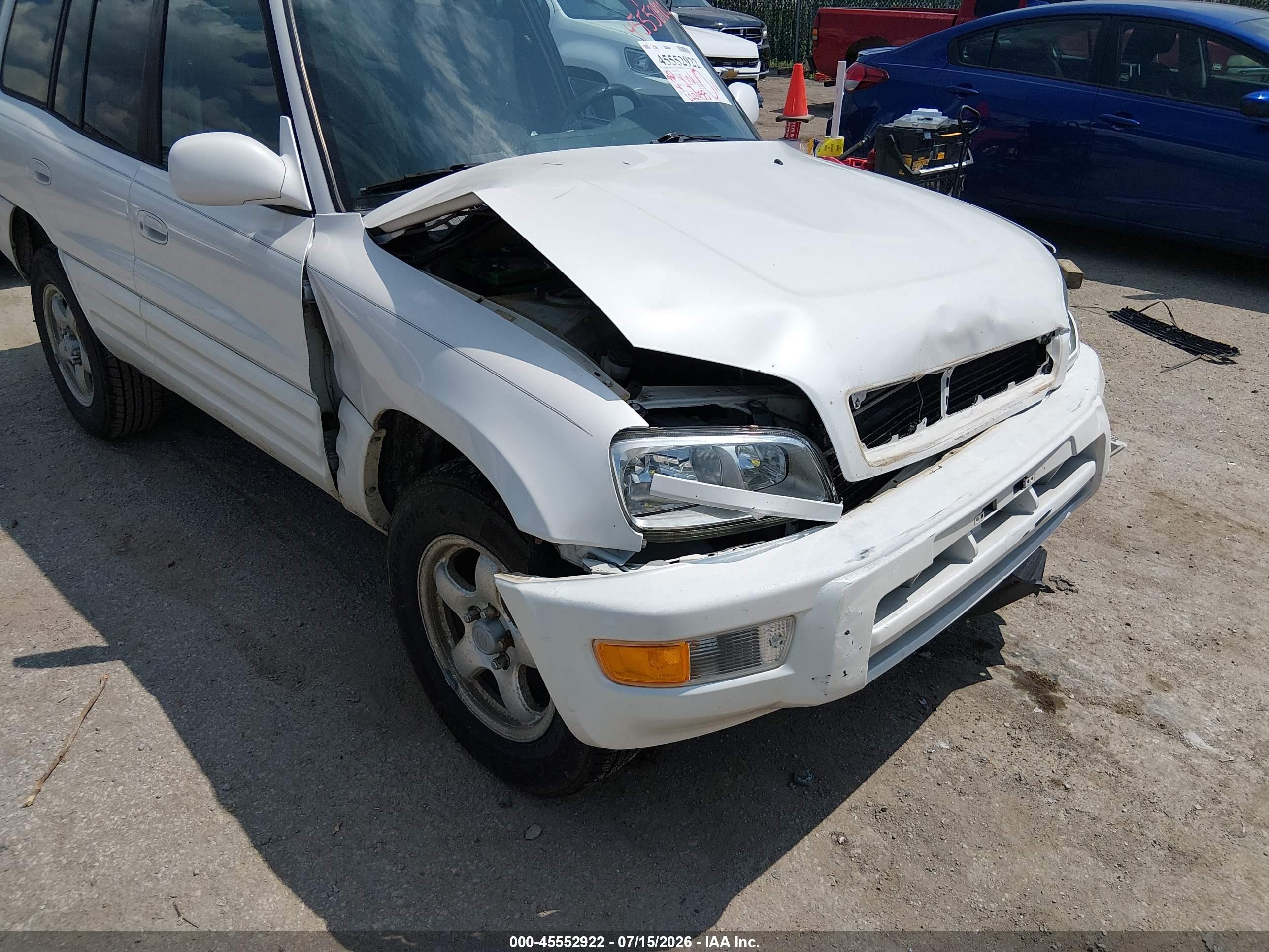 1999 Toyota Rav4   White vin: JT3GP10V4X7049462