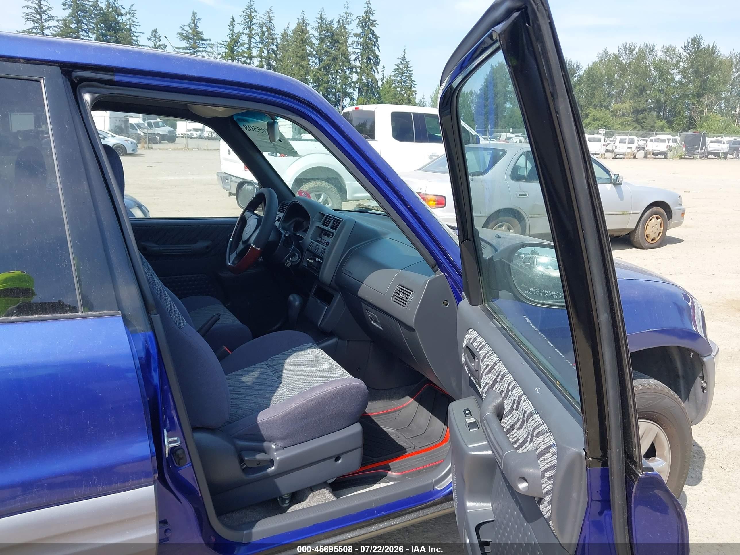 2000 Toyota Rav4   Blue vin: JT3GP10V5Y0044202