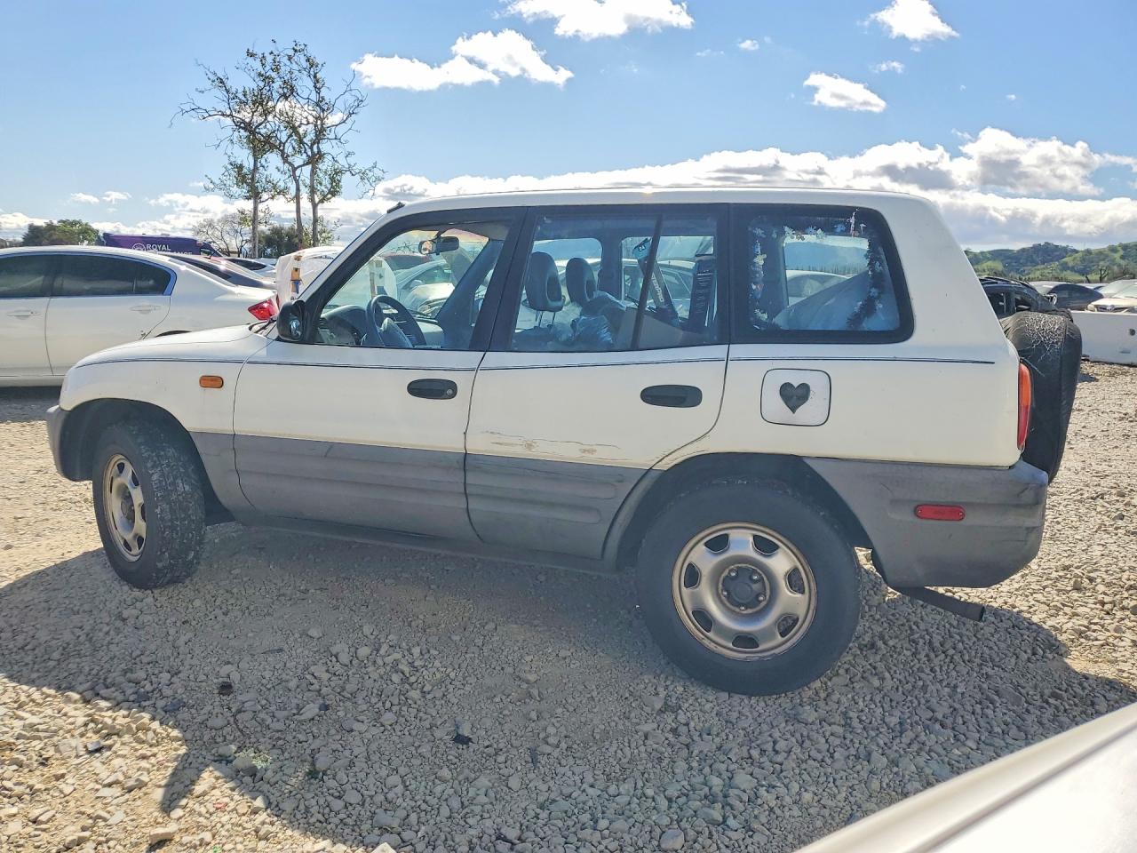 1996 Toyota Rav4 Base White vin: JT3GP10V6T0002422