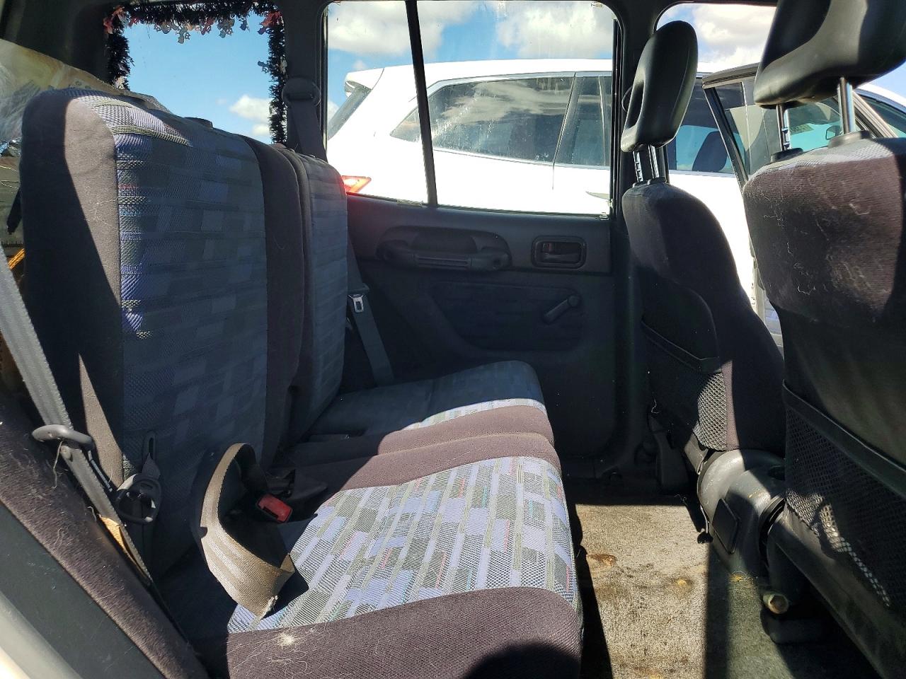 1996 Toyota Rav4 Base White vin: JT3GP10V6T0002422
