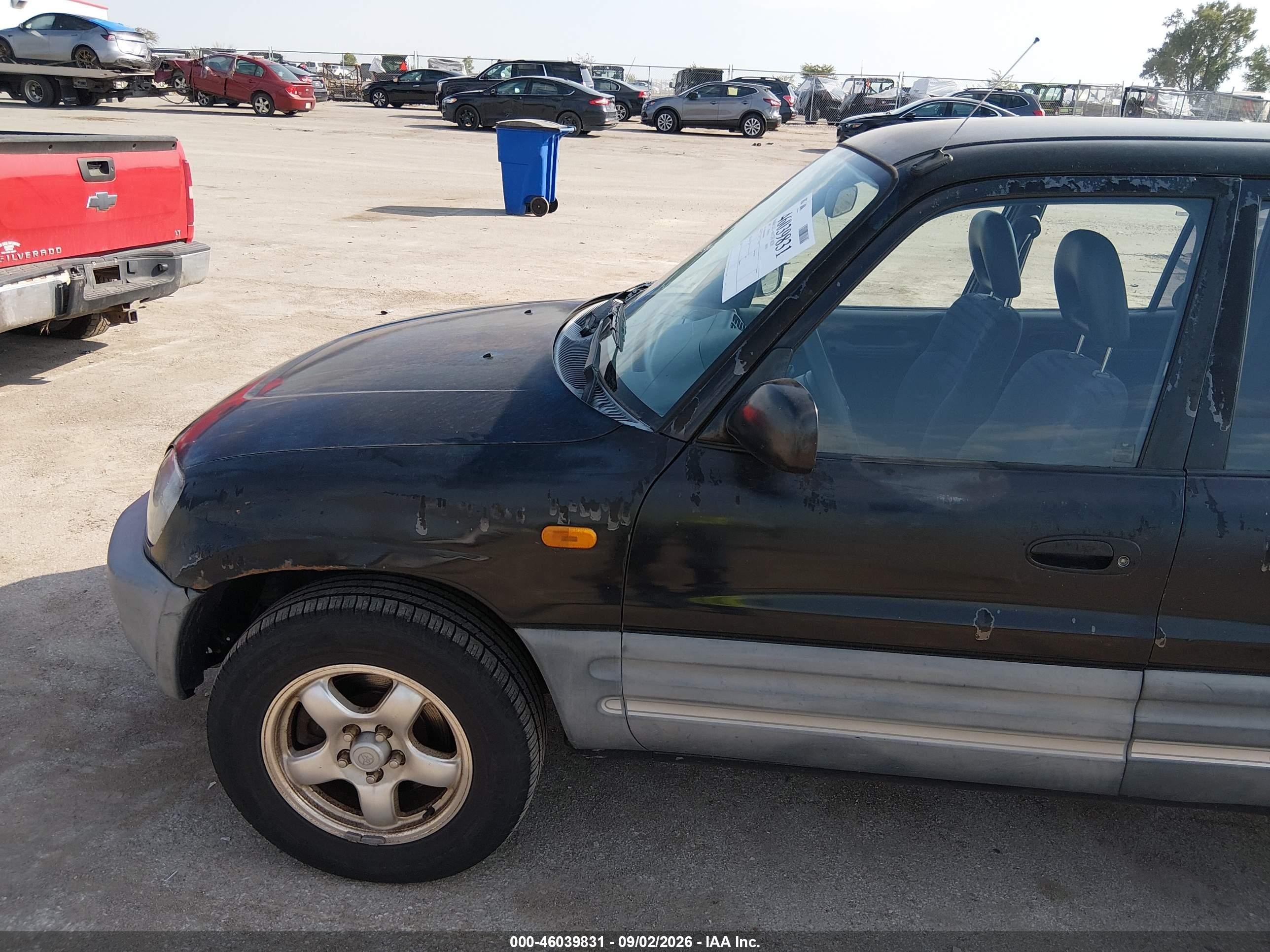 1997 Toyota Rav4   Black vin: JT3GP10V6V0013990