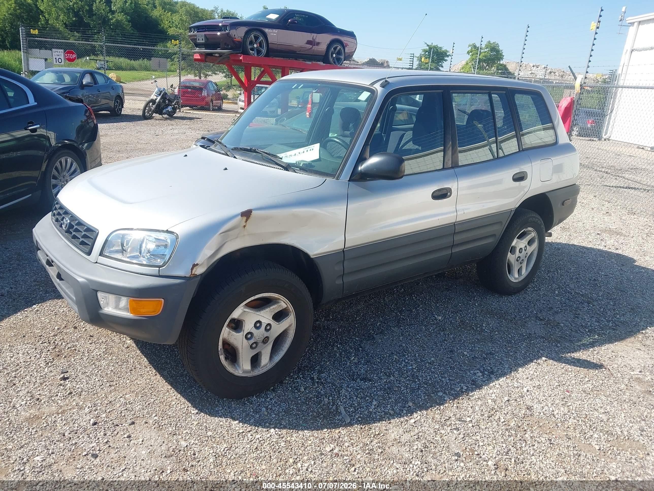 1998 Toyota Rav4   Silver vin: JT3GP10V6W7041149