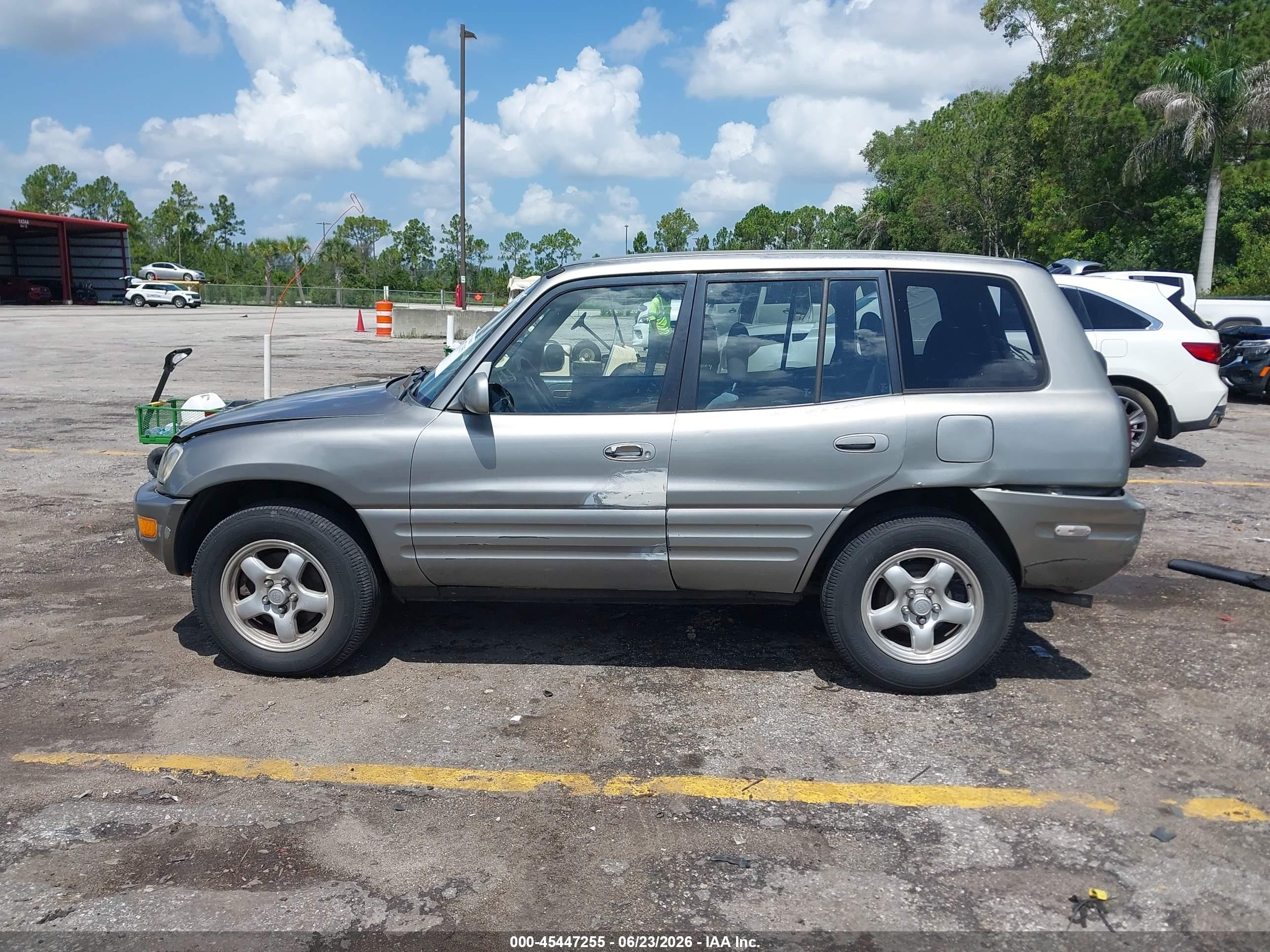 1999 Toyota Rav4   Gray vin: JT3GP10V6X7058759