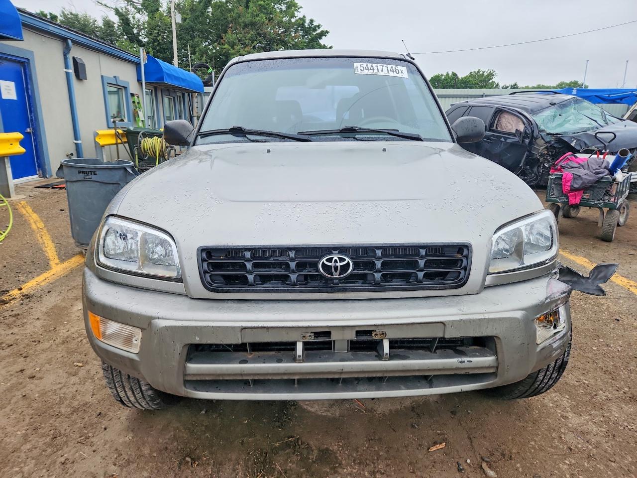 2000 Toyota Rav4 Base Silver vin: JT3GP10V8Y0049264