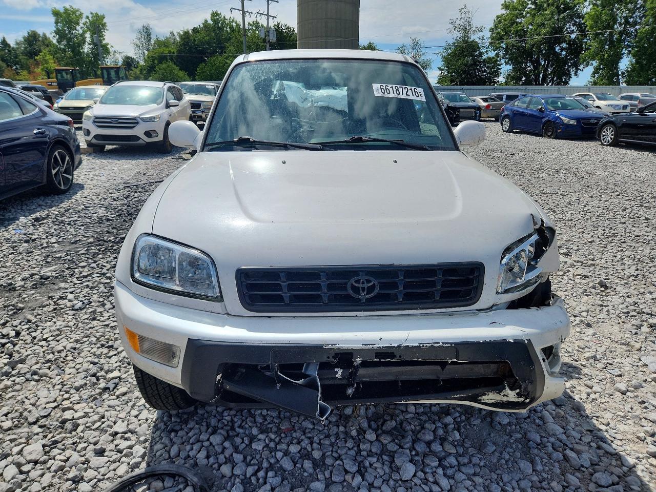 1999 Toyota Rav4 Base White vin: JT3GP10V9X7054351