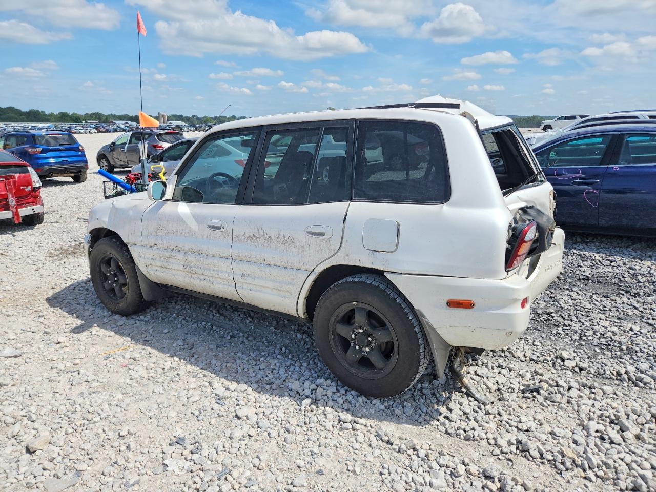 1999 Toyota Rav4 Base White vin: JT3GP10V9X7054351