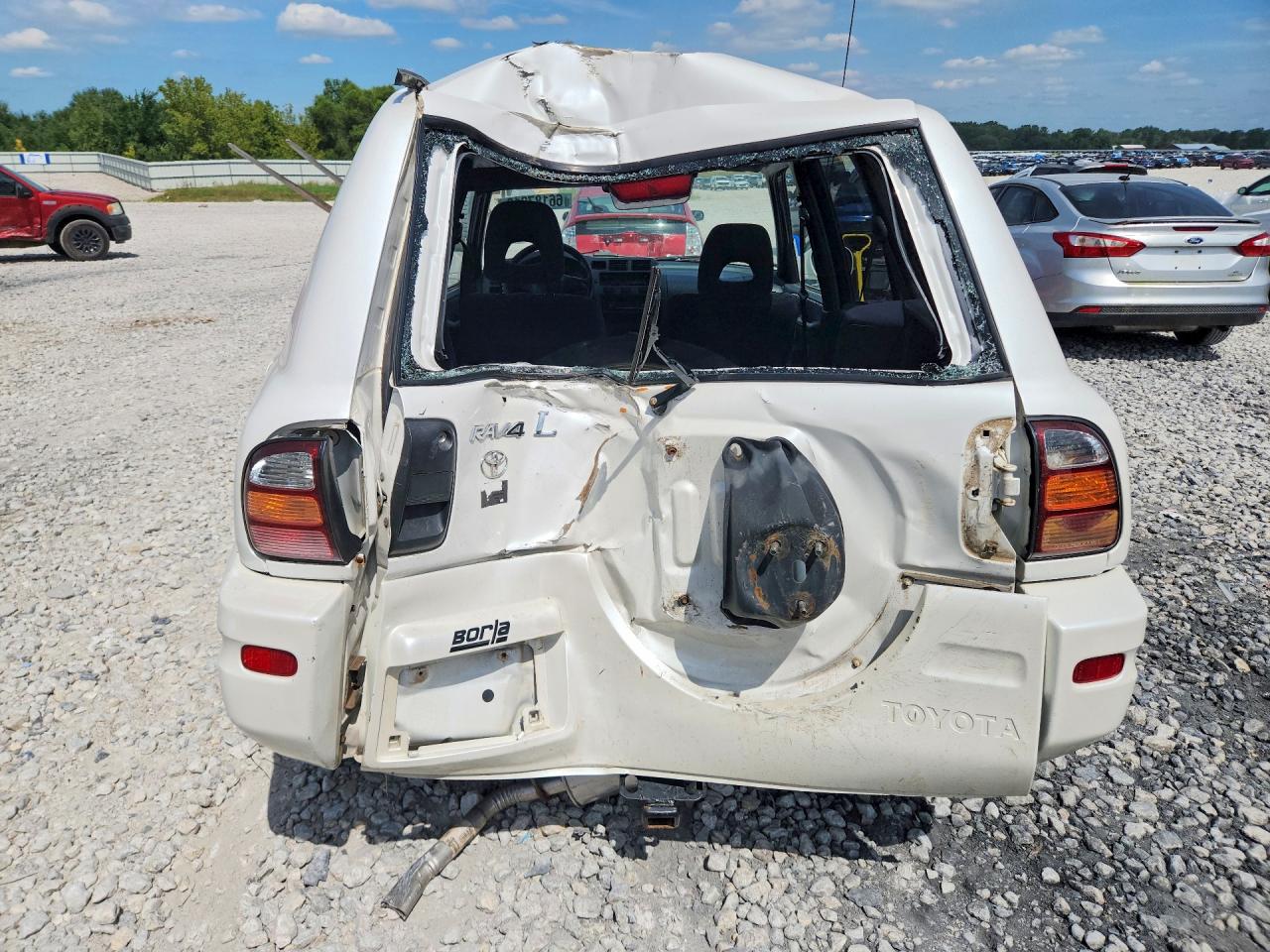 1999 Toyota Rav4 Base White vin: JT3GP10V9X7054351