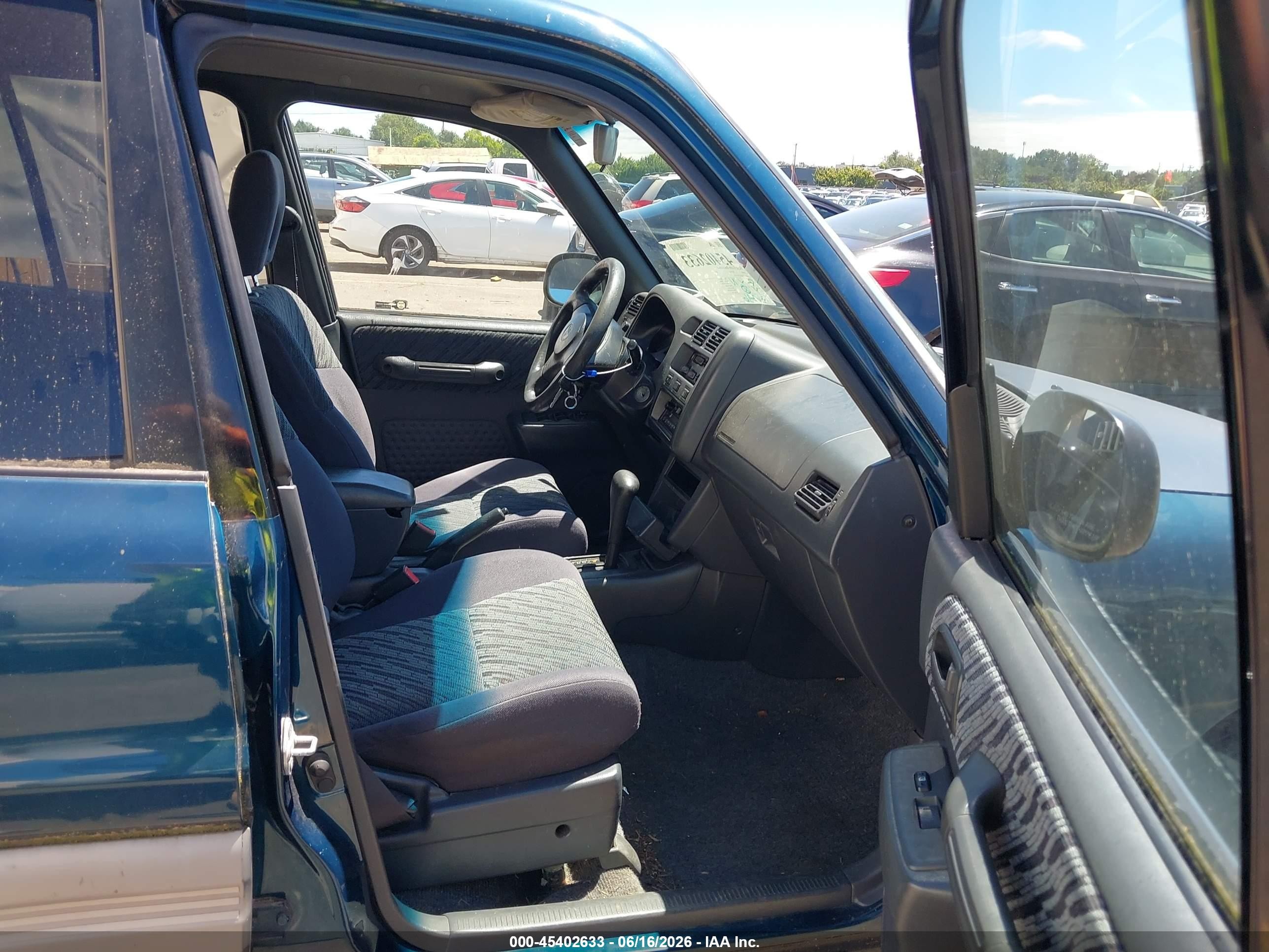 2000 Toyota Rav4   Green vin: JT3GP10V9Y7075671