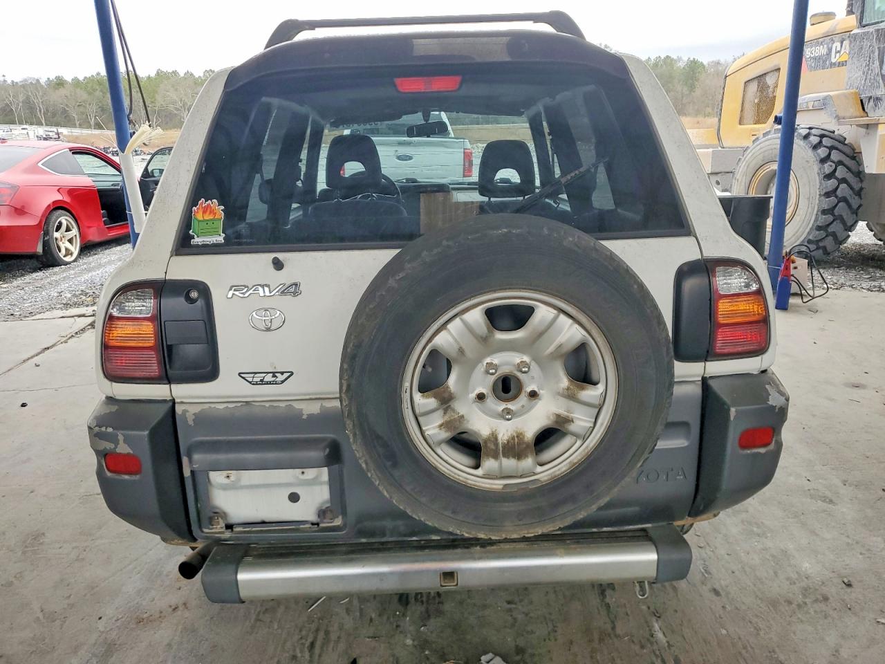 1998 Toyota Rav4 Base White vin: JT3GP10VXW7034172