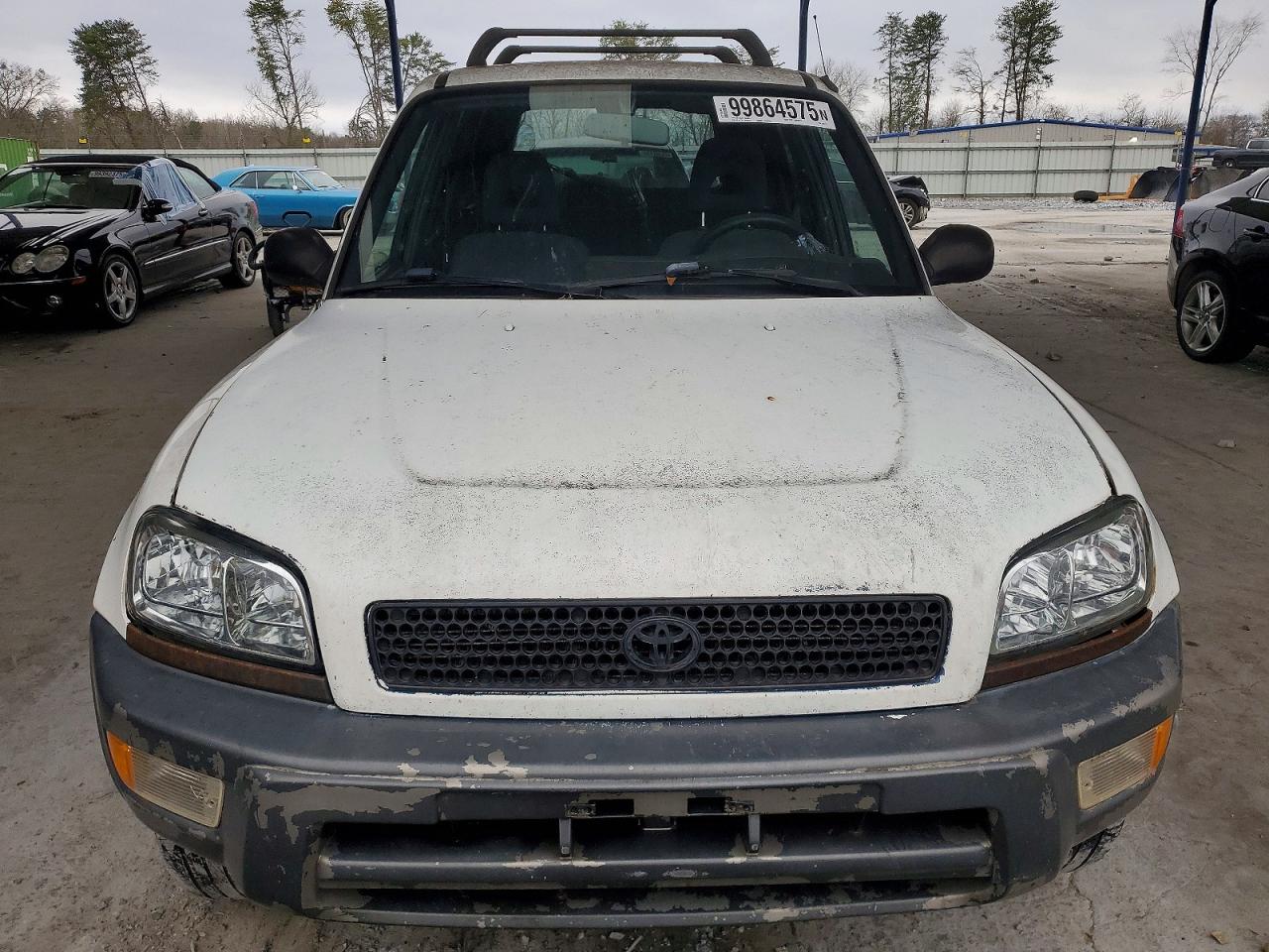 1998 Toyota Rav4 Base White vin: JT3GP10VXW7034172