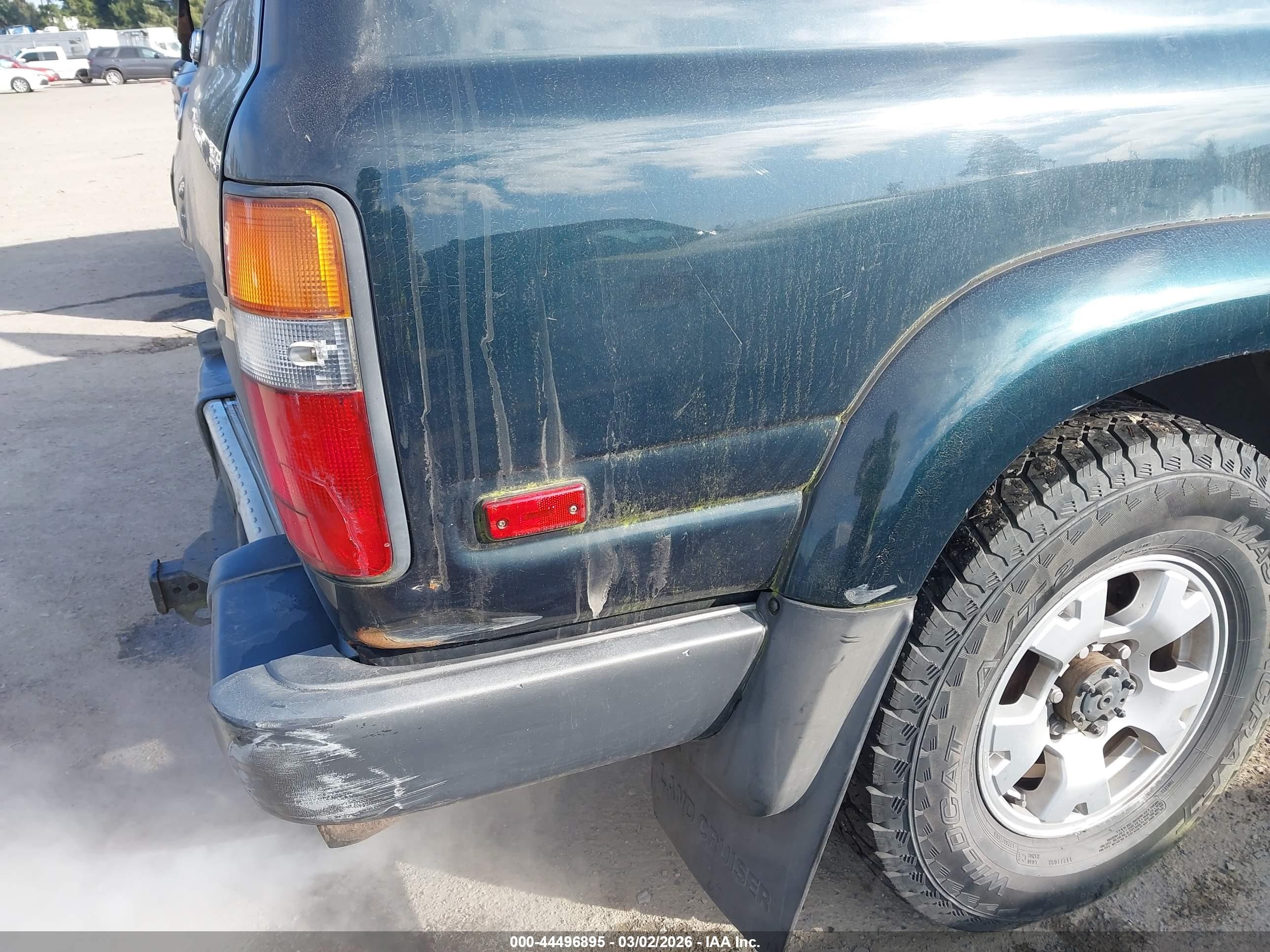 1997 Toyota Land Cruiser   Green vin: JT3HJ85J5V0170964
