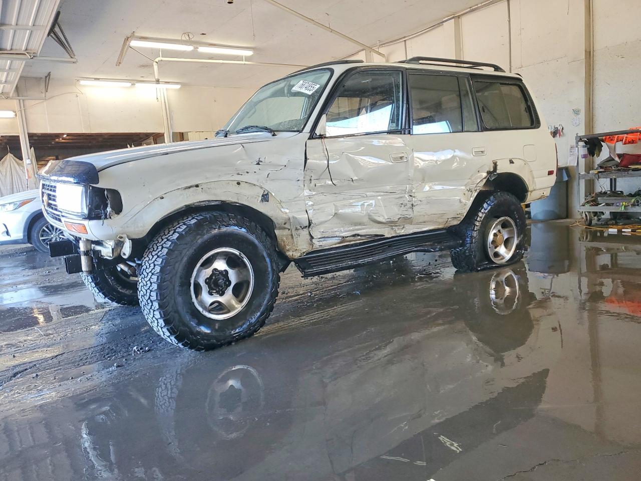 1996 Toyota Land Cruiser Base White vin: JT3HJ85J6T0145777