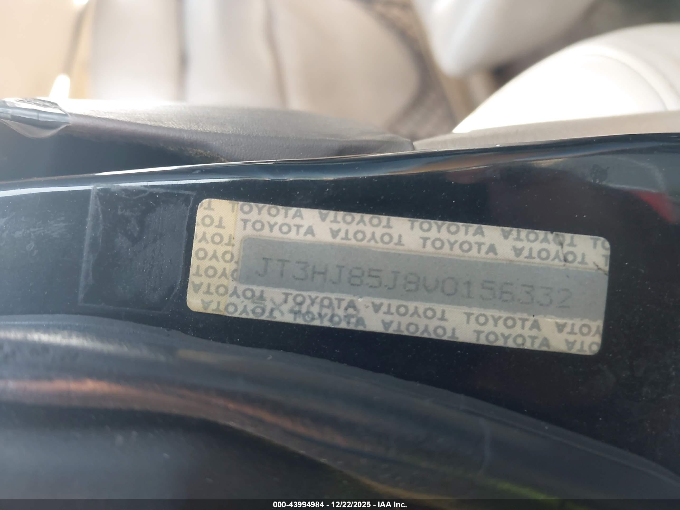 1997 Toyota Land Cruiser   Black vin: JT3HJ85J8V0156332