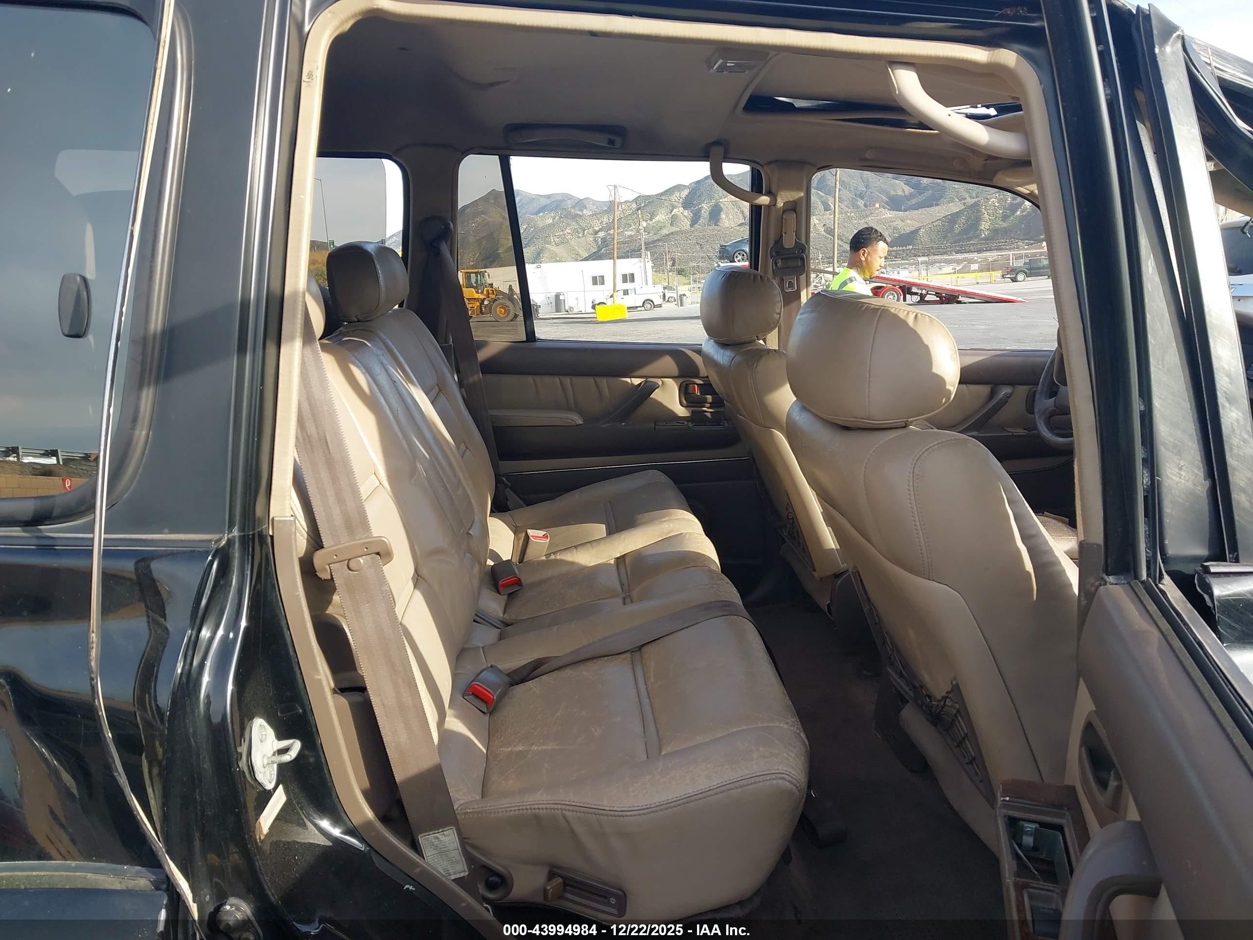 1997 Toyota Land Cruiser   Black vin: JT3HJ85J8V0156332