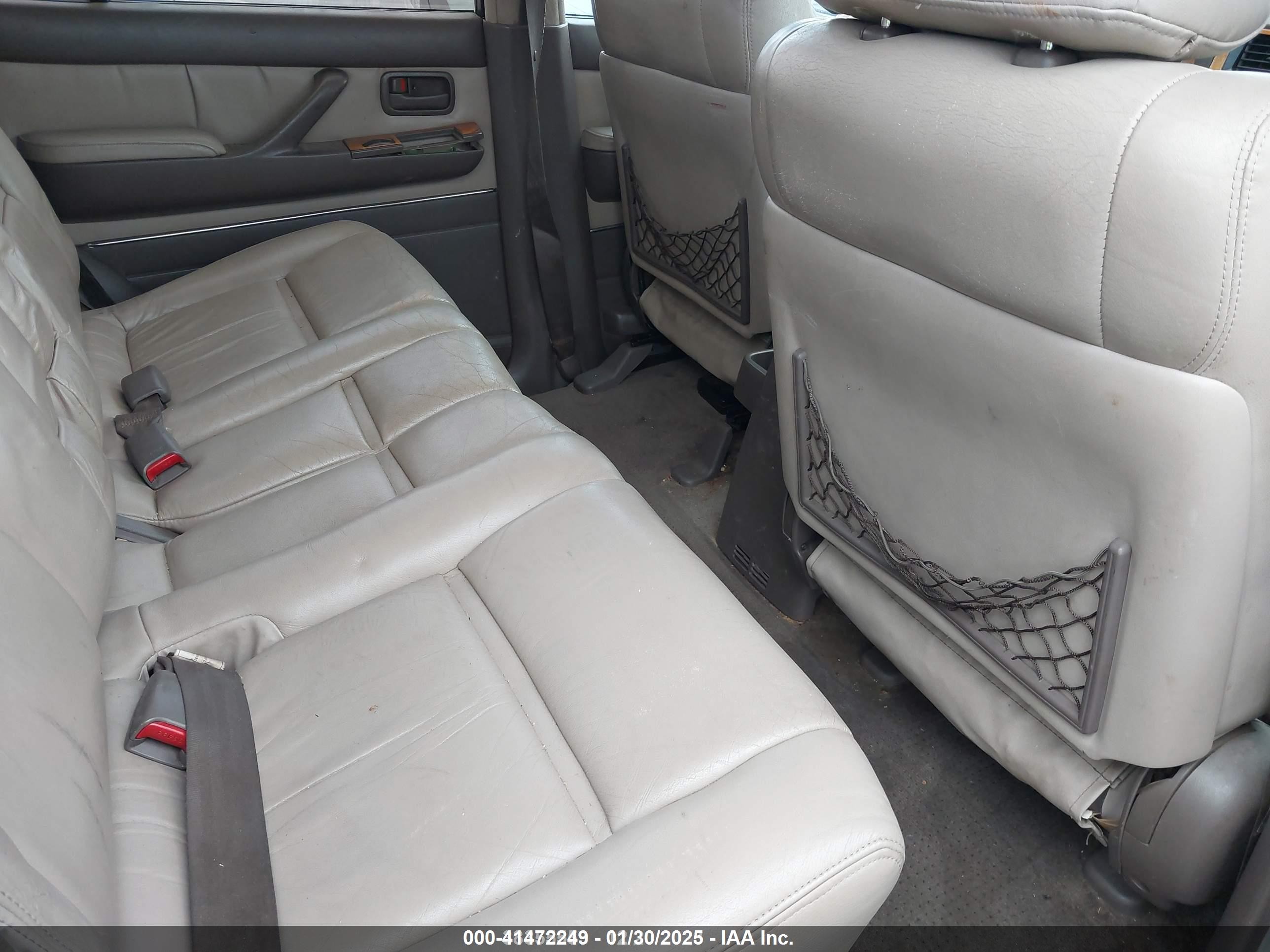 1997 Toyota Land Cruiser   Beige vin: JT3HJ85JXV0177568