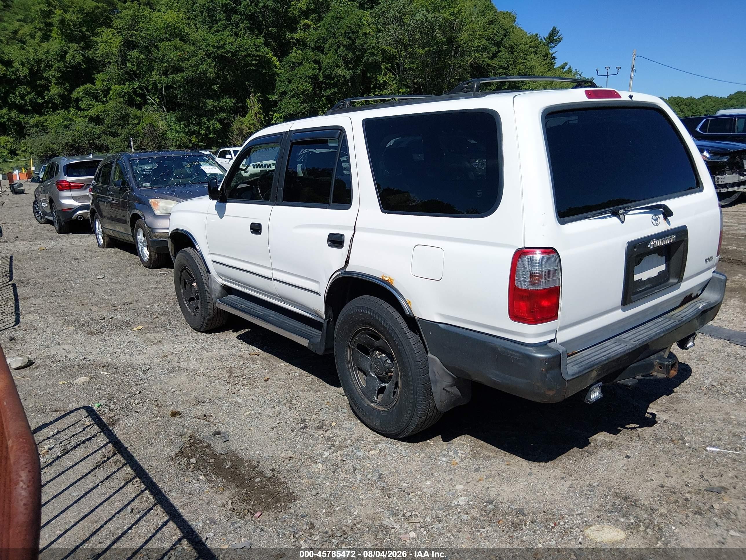 1997 Toyota 4runner   White vin: JT3HM84R2V0022883