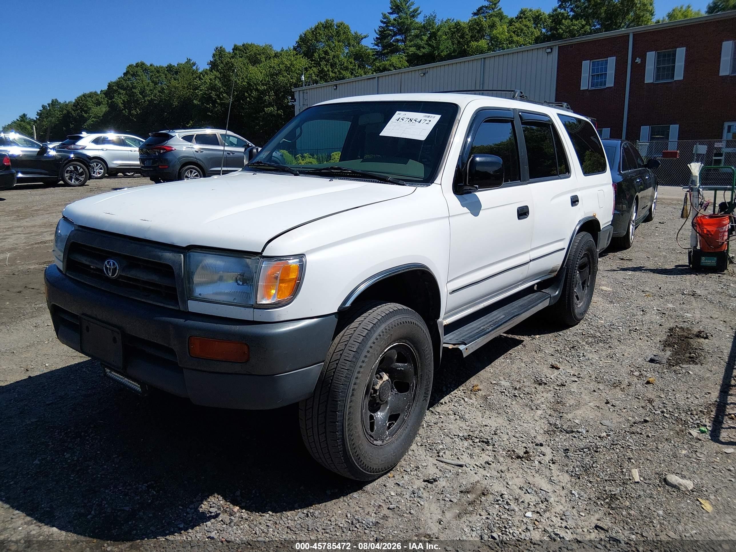 1997 Toyota 4runner   White vin: JT3HM84R2V0022883