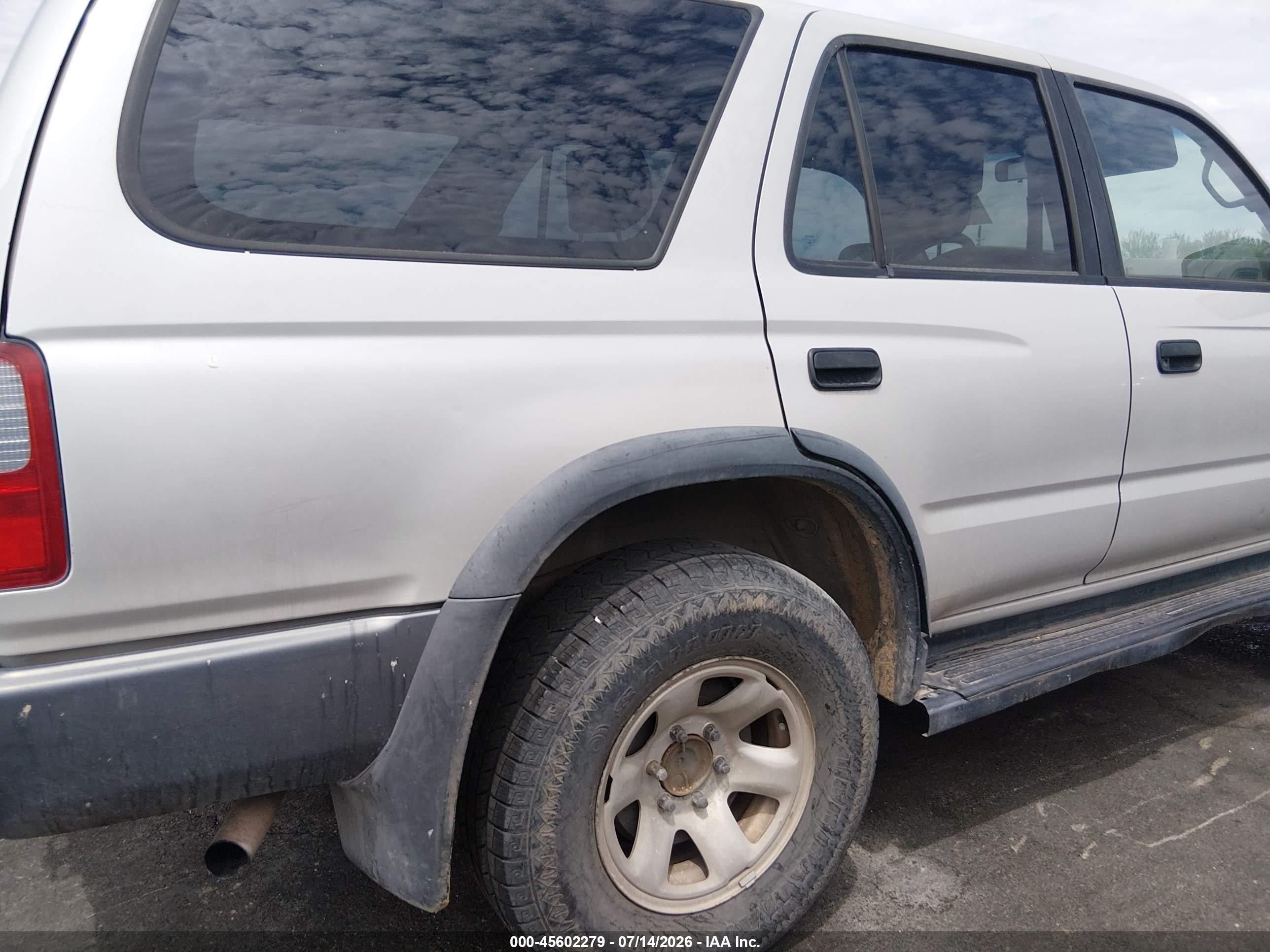 1996 Toyota 4runner Sr5 Beige vin: JT3HM84R7T0013013