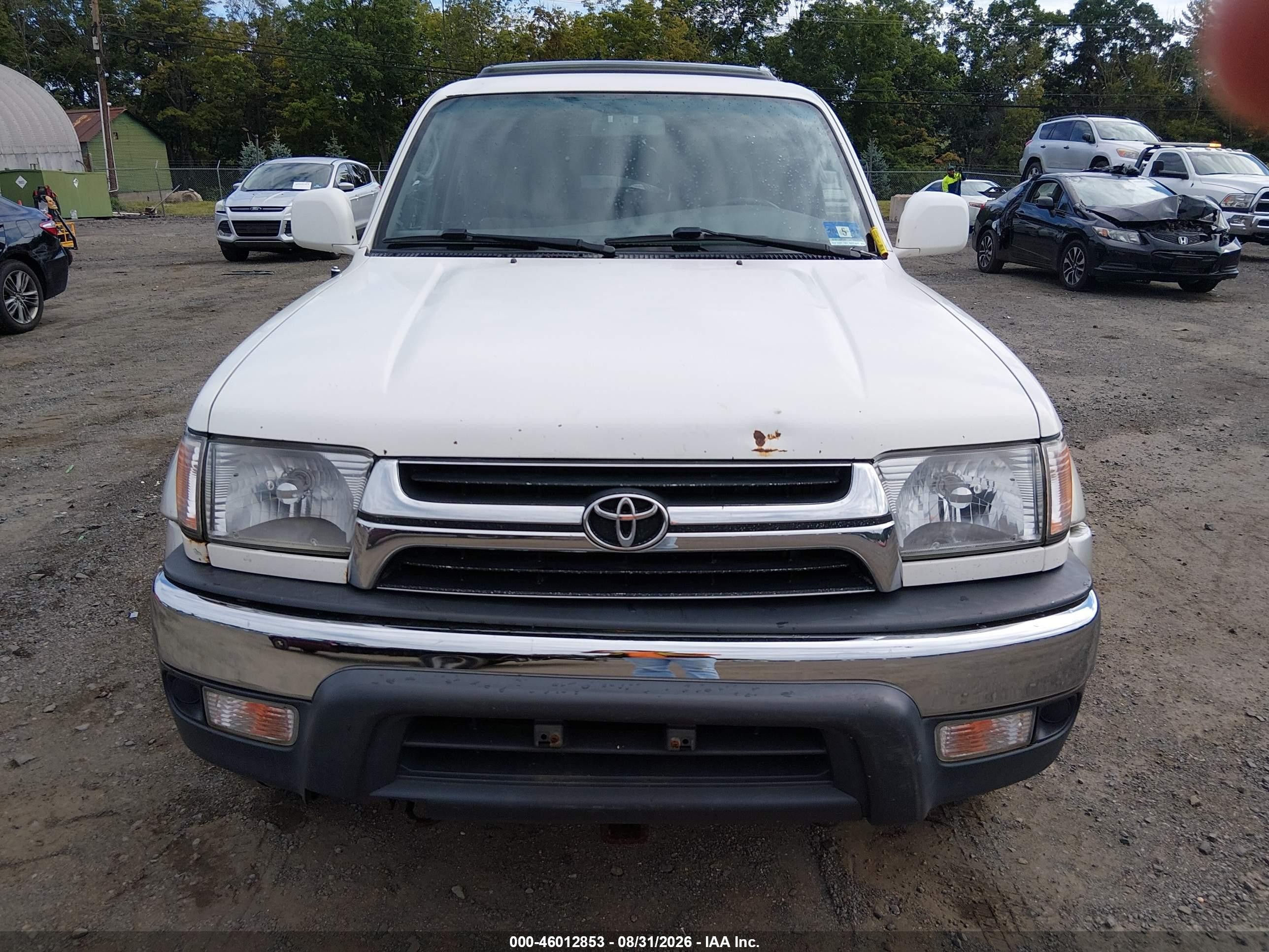 2001 Toyota 4runner Sr5 V6 White vin: JT3HN86R010333927