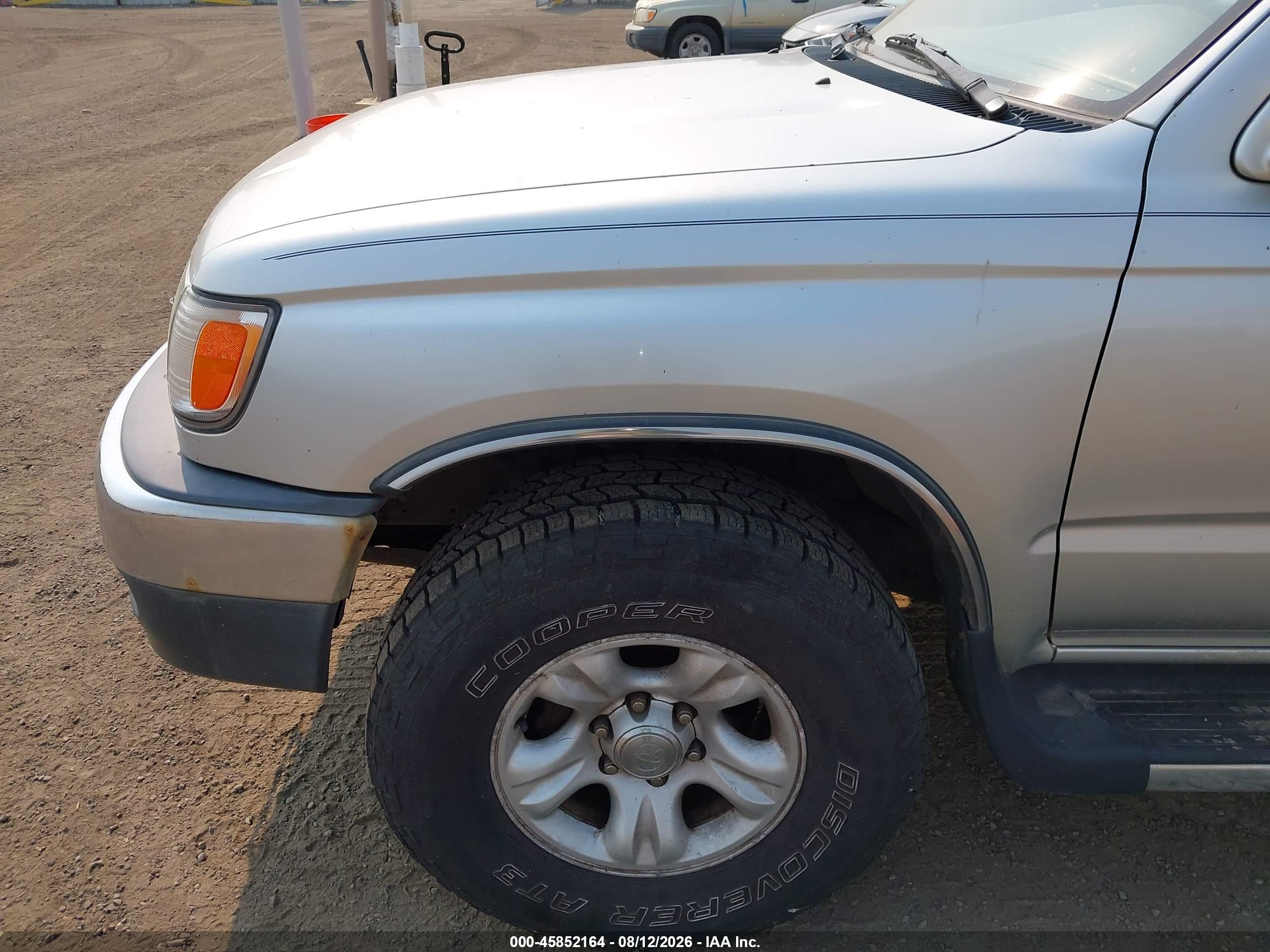2001 Toyota 4runner Sr5 V6 Silver vin: JT3HN86R010336309