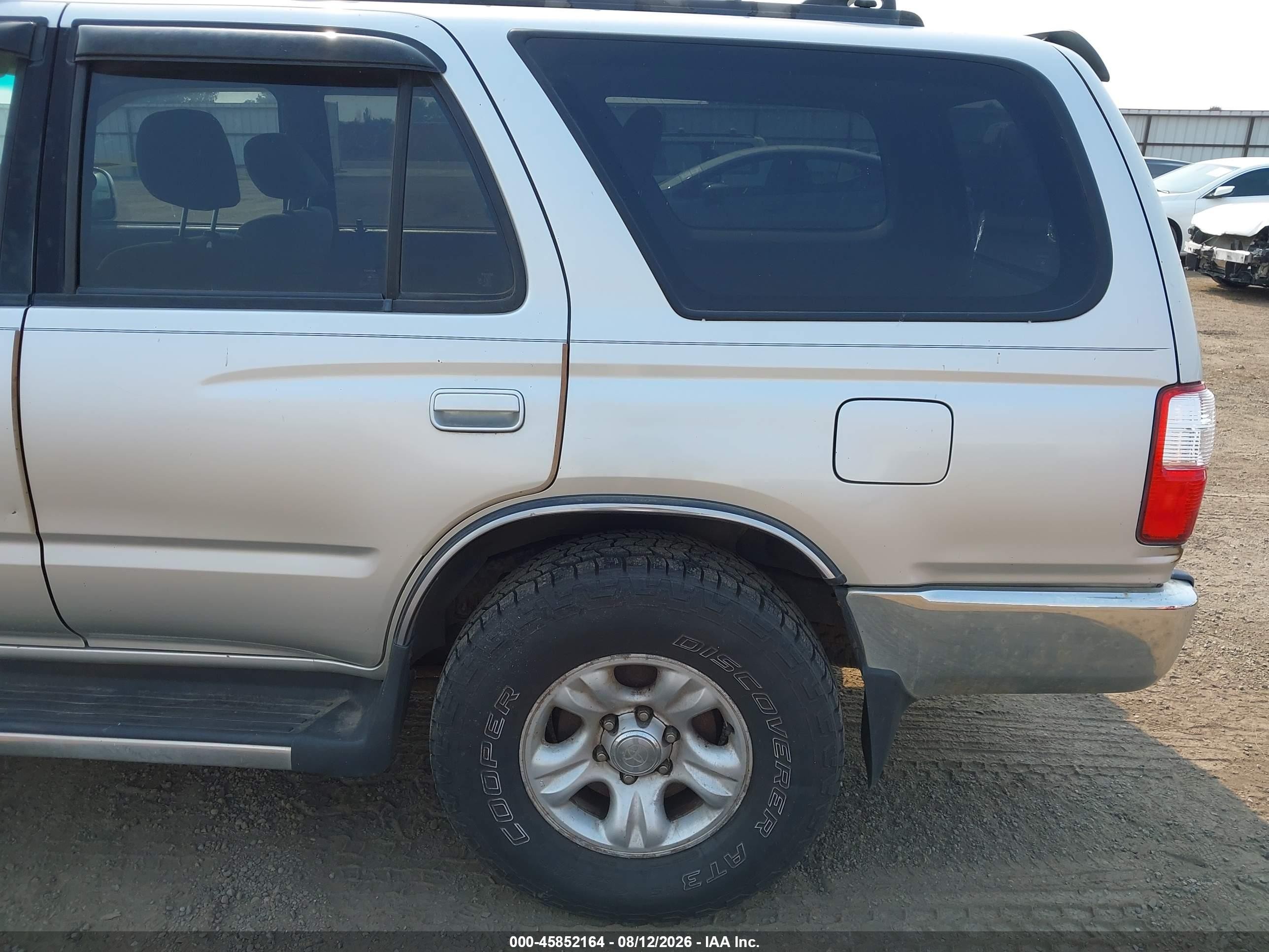 2001 Toyota 4runner Sr5 V6 Silver vin: JT3HN86R010336309