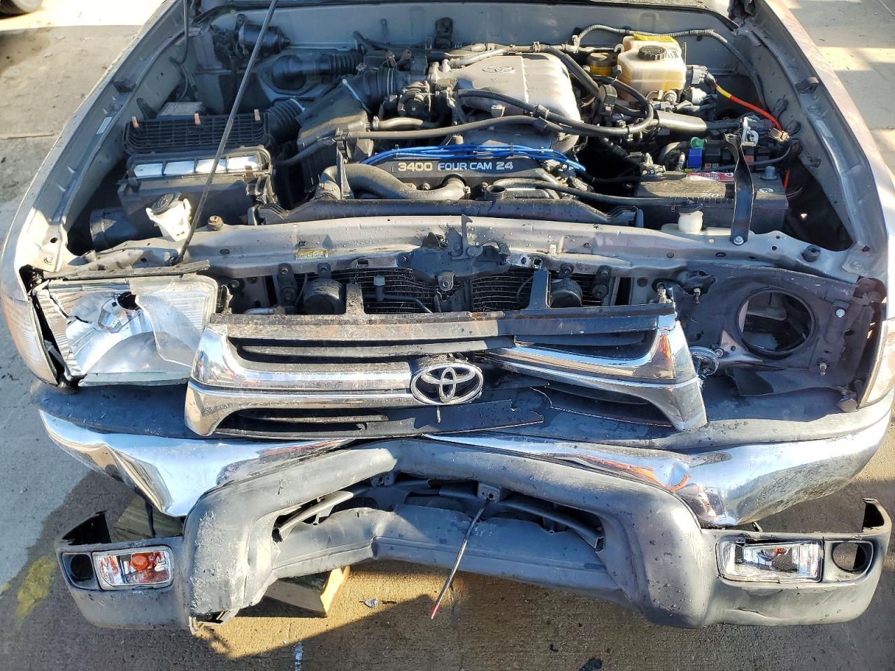 2002 Toyota 4runner Sr5 Silver vin: JT3HN86R020369750