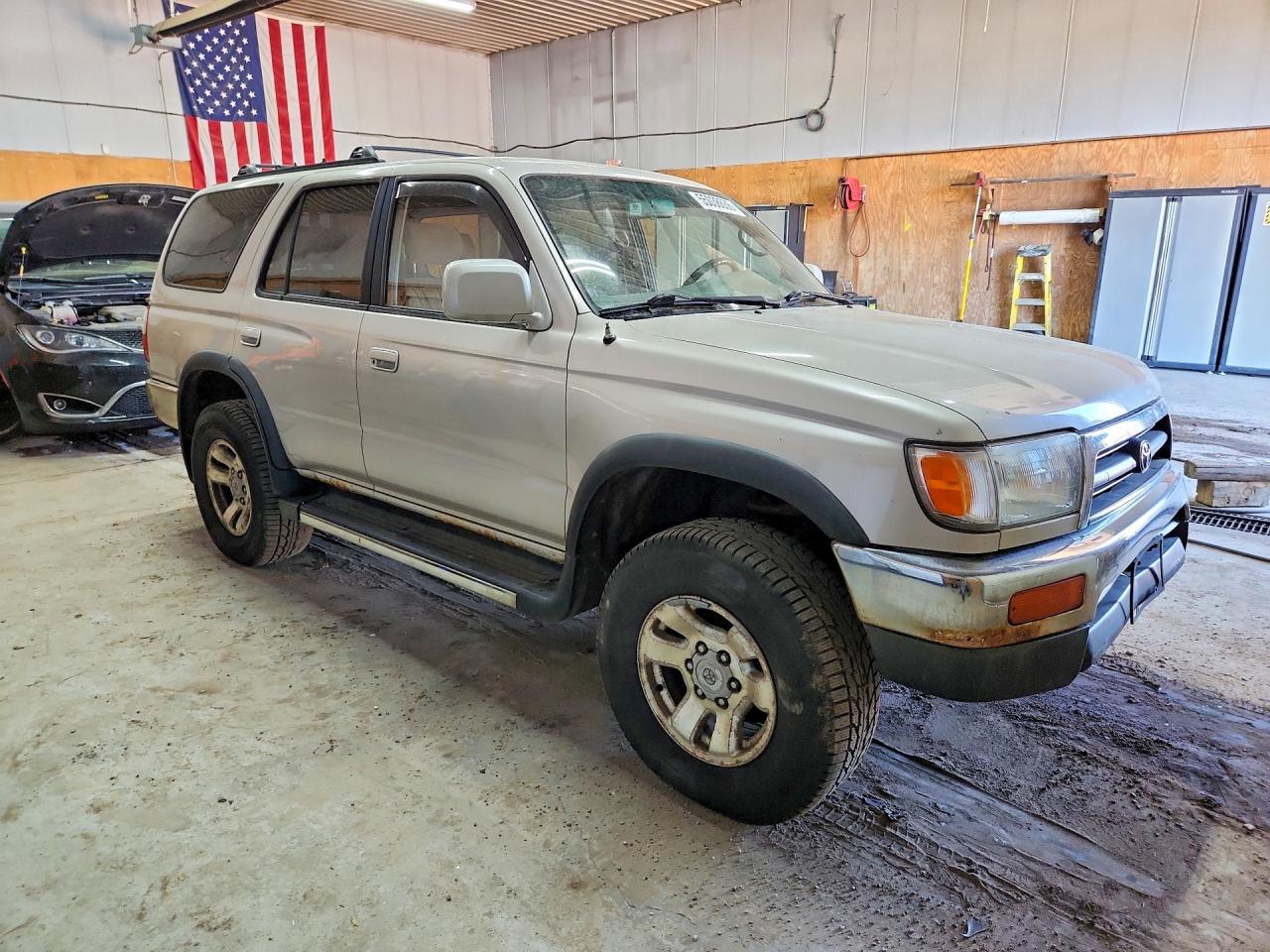 1996 Toyota 4runner Sr5 Silver vin: JT3HN86R0T0002817