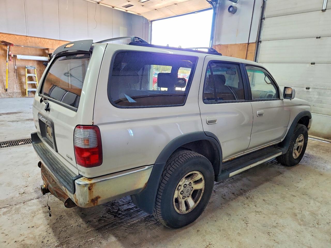 1996 Toyota 4runner Sr5 Silver vin: JT3HN86R0T0002817