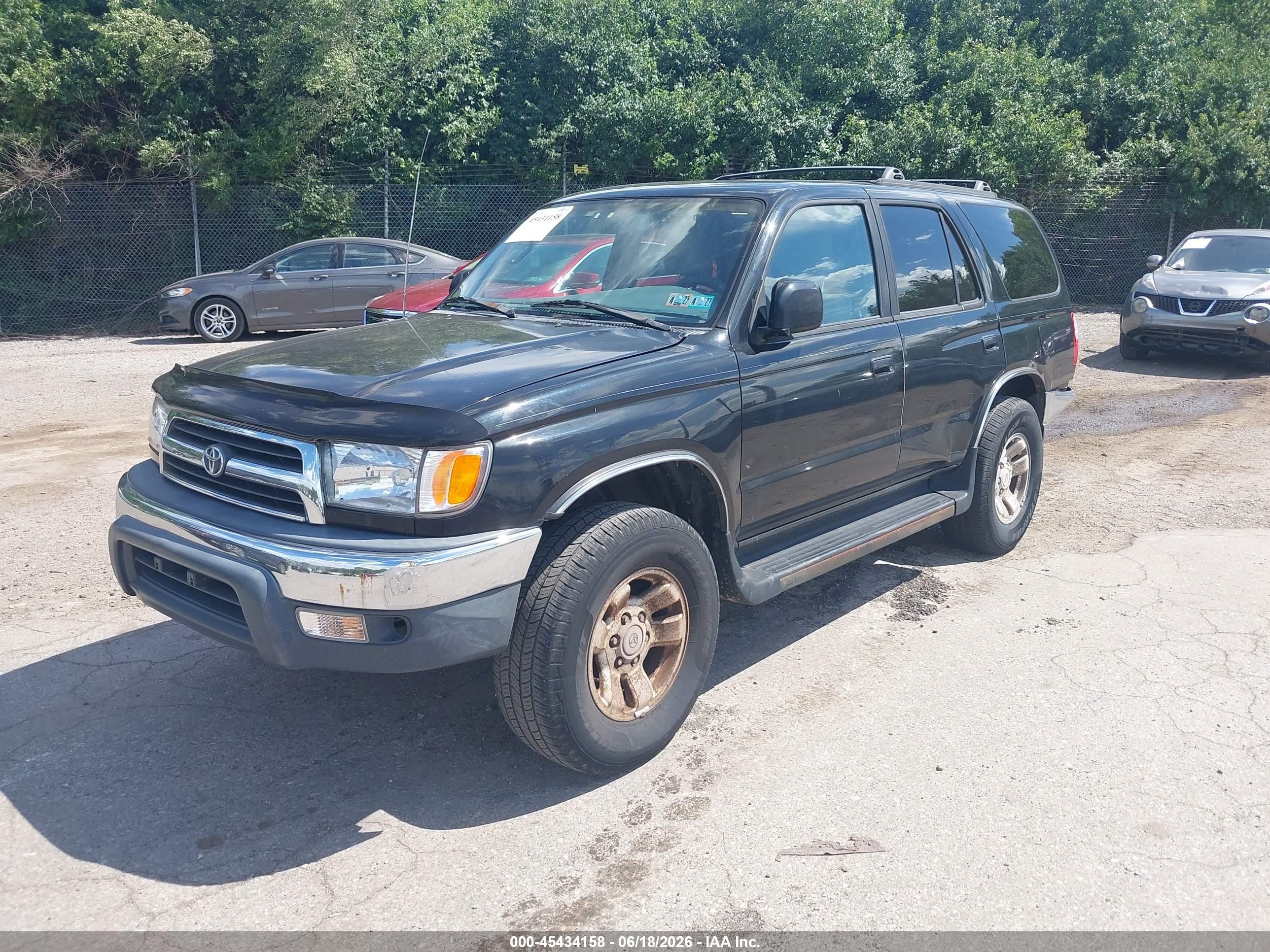 2000 Toyota 4runner Sr5 V6 Black vin: JT3HN86R0Y0296596
