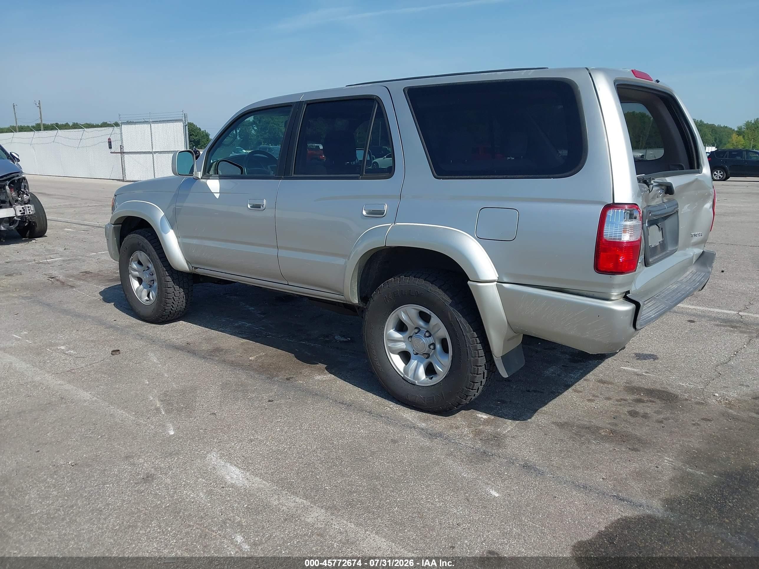 2001 Toyota 4runner Sr5 V6 Silver vin: JT3HN86R110350882