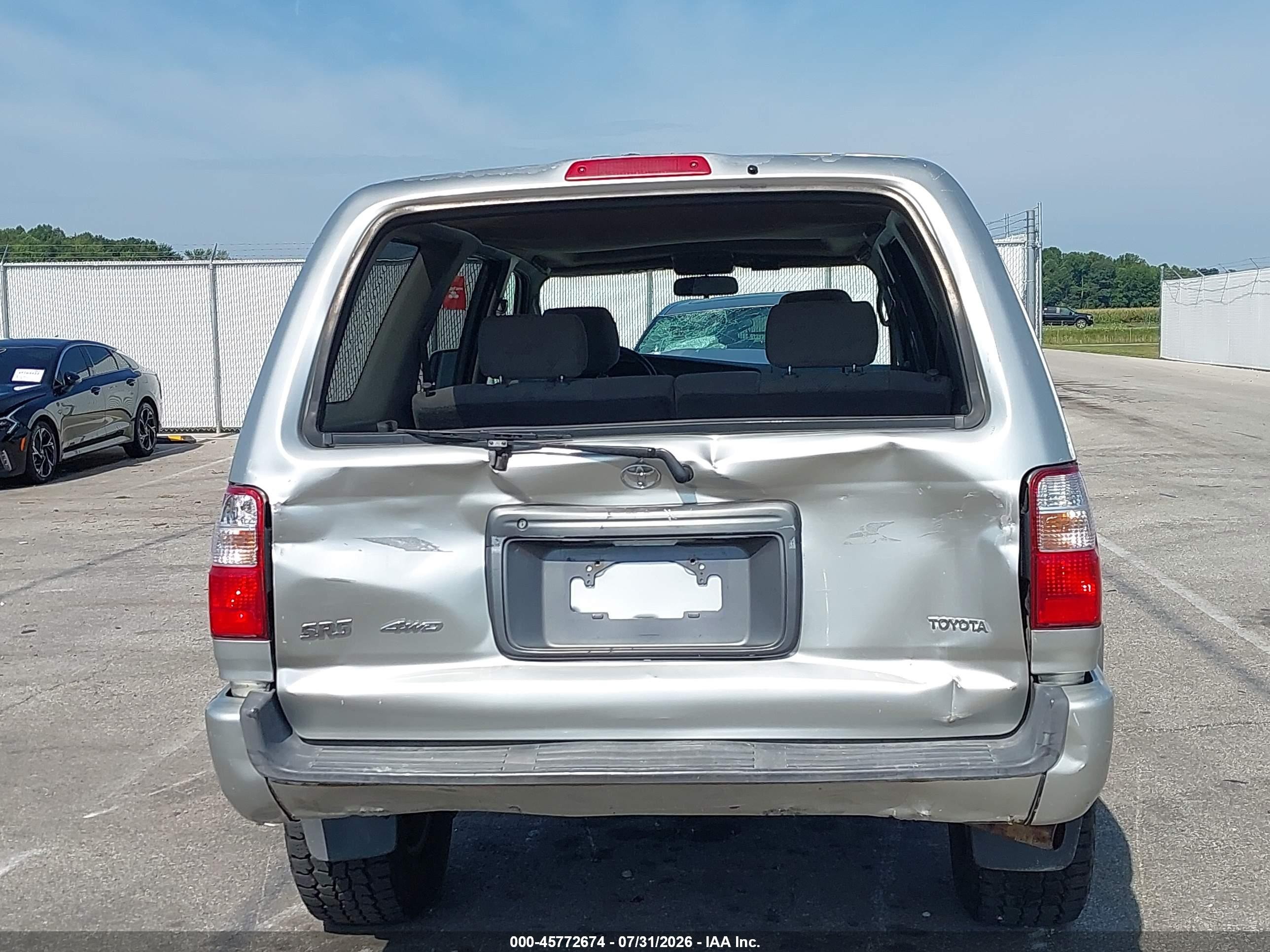 2001 Toyota 4runner Sr5 V6 Silver vin: JT3HN86R110350882