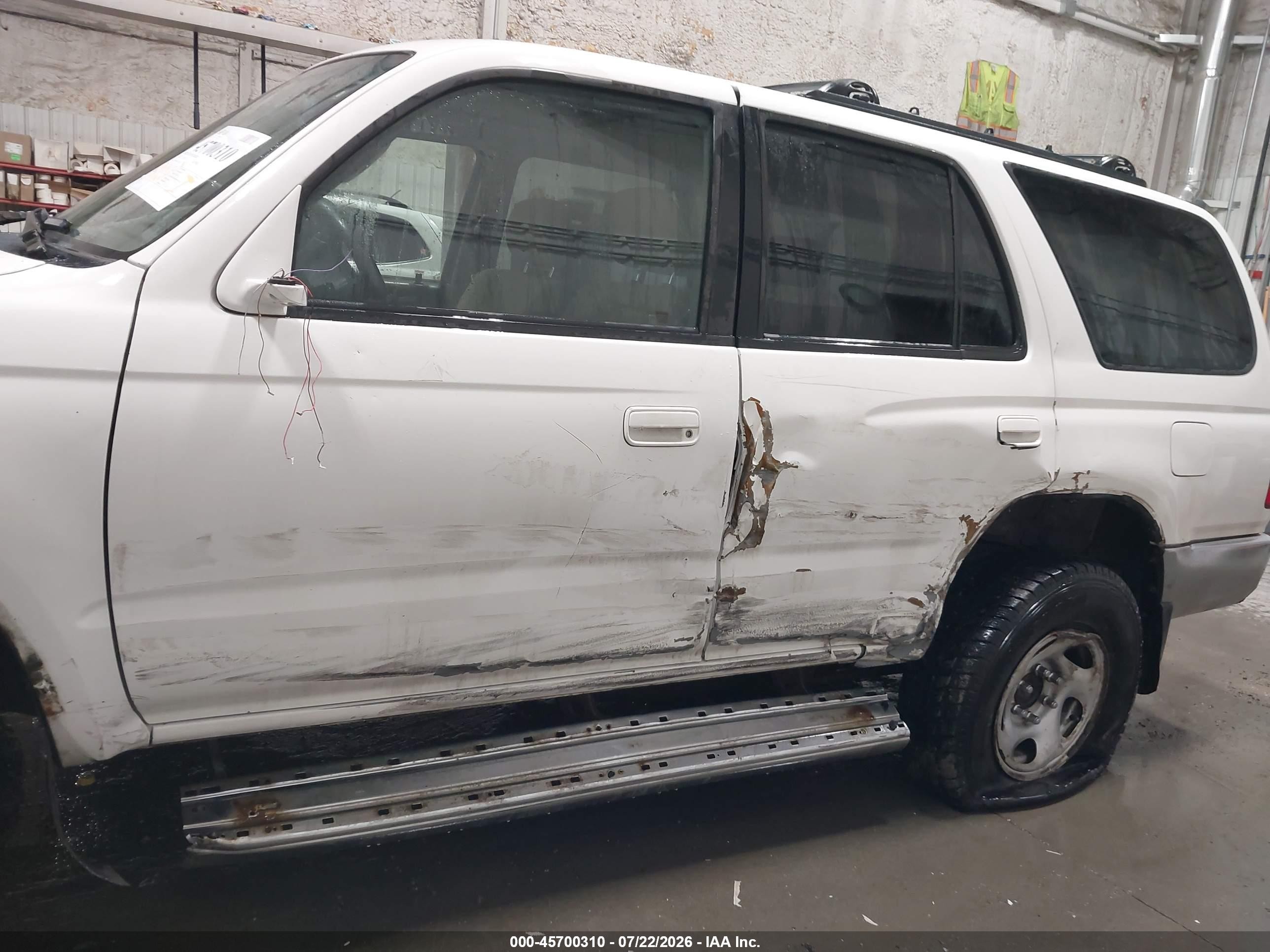 2001 Toyota 4runner Sr5 V6 Белый vin: JT3HN86R110358030