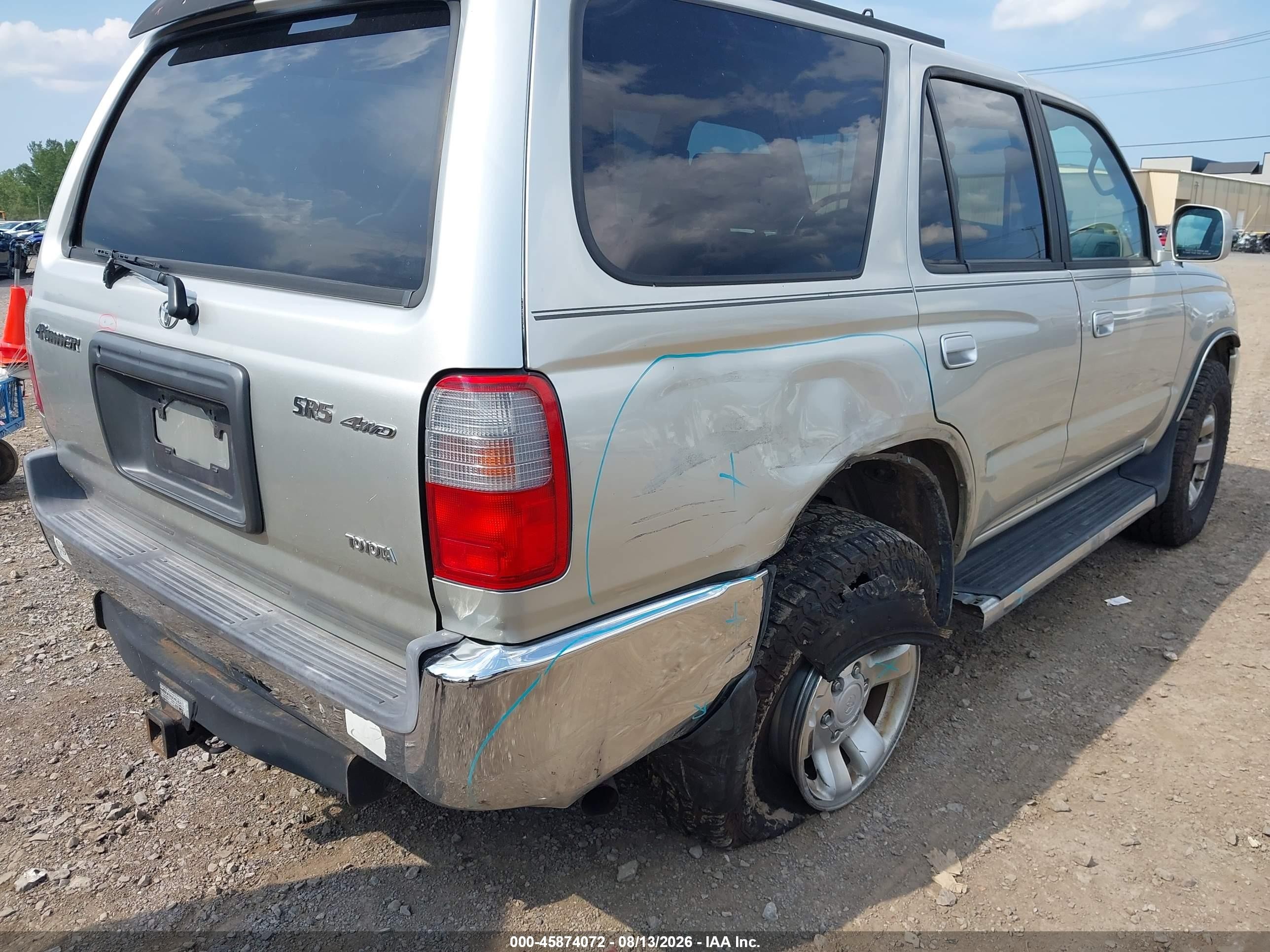 2000 Toyota 4runner Sr5 V6 Silver vin: JT3HN86R1Y0287003