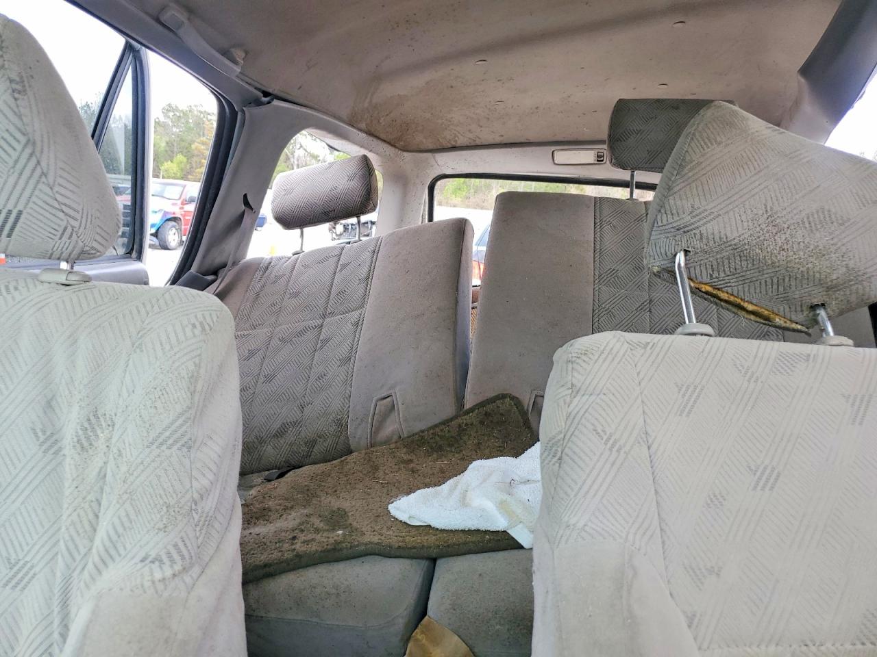 2001 Toyota 4runner White vin: JT3HN86R210348882