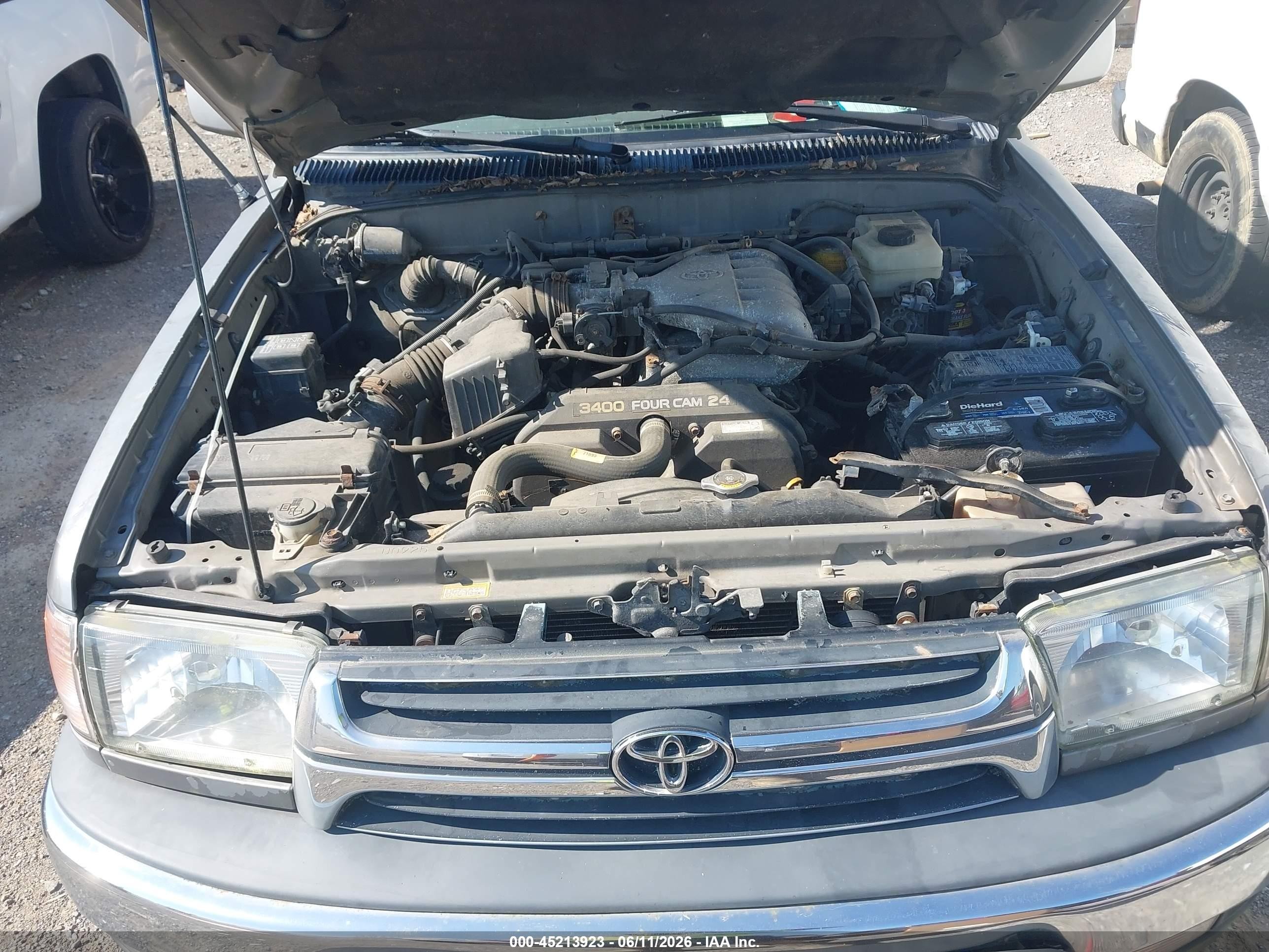2001 Toyota 4runner Sr5 V6 Gold vin: JT3HN86R210356268