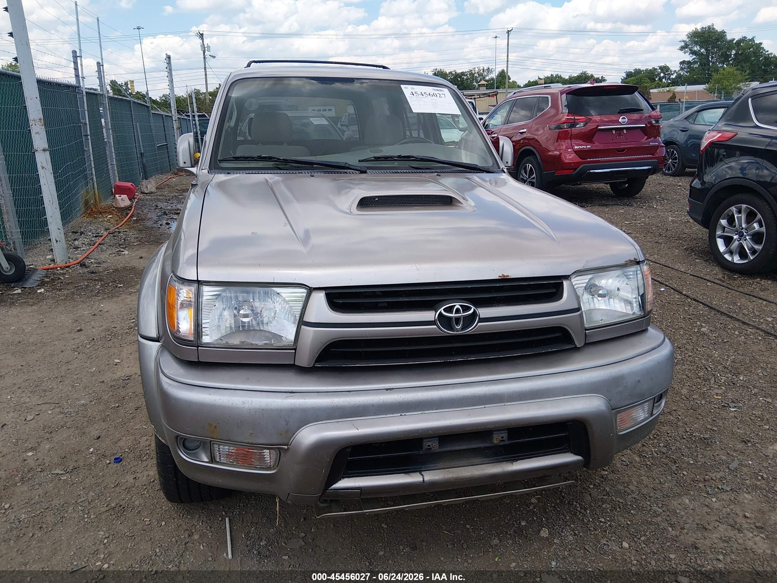 2002 Toyota 4runner Sr5 V6 Silver vin: JT3HN86R220366526
