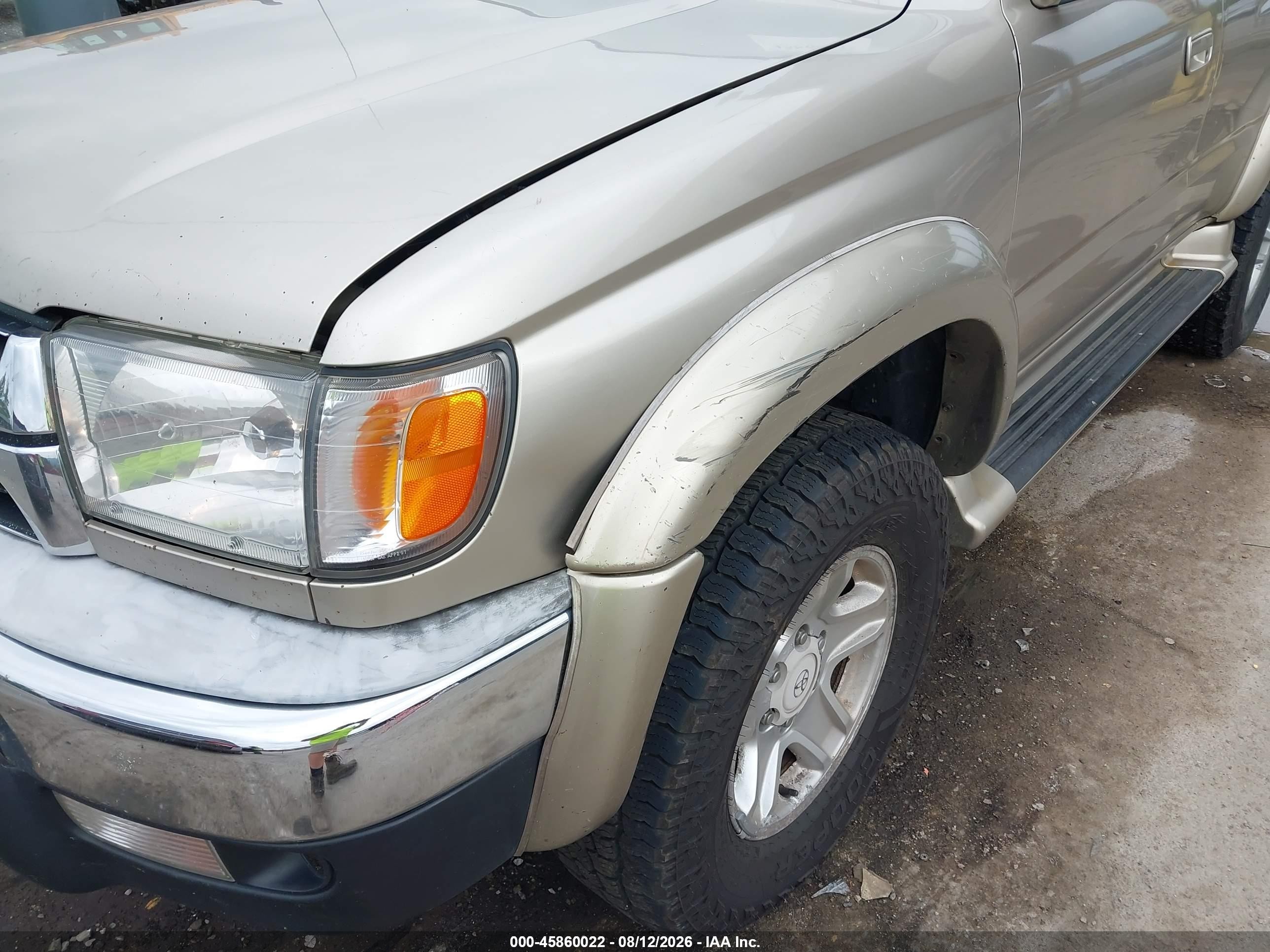 2002 Toyota 4runner Sr5 V6 Gold vin: JT3HN86R220388946