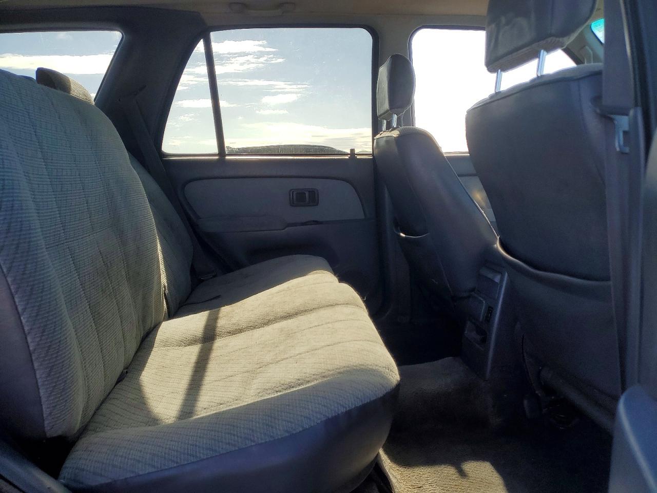 1996 Toyota 4runner Sr5 Green vin: JT3HN86R2T0002754