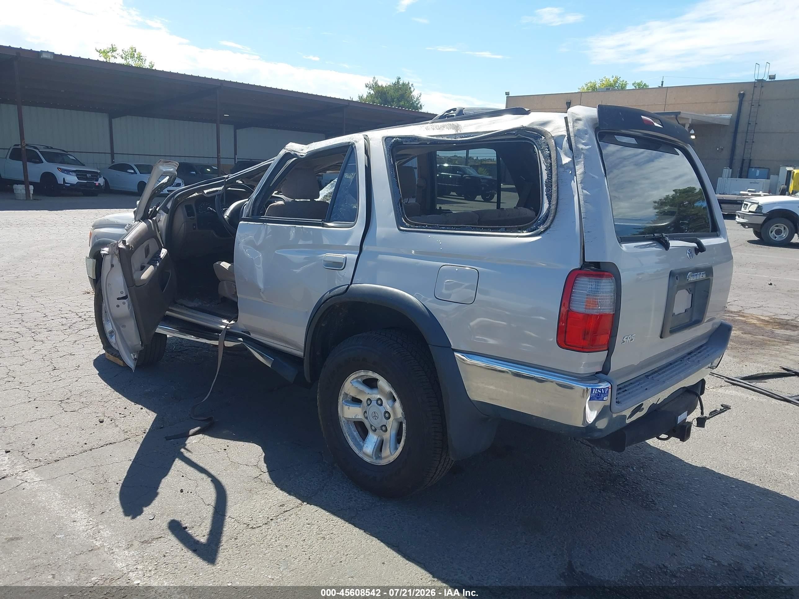 1998 Toyota 4runner Sr5 V6 Кремовый vin: JT3HN86R2W0179857