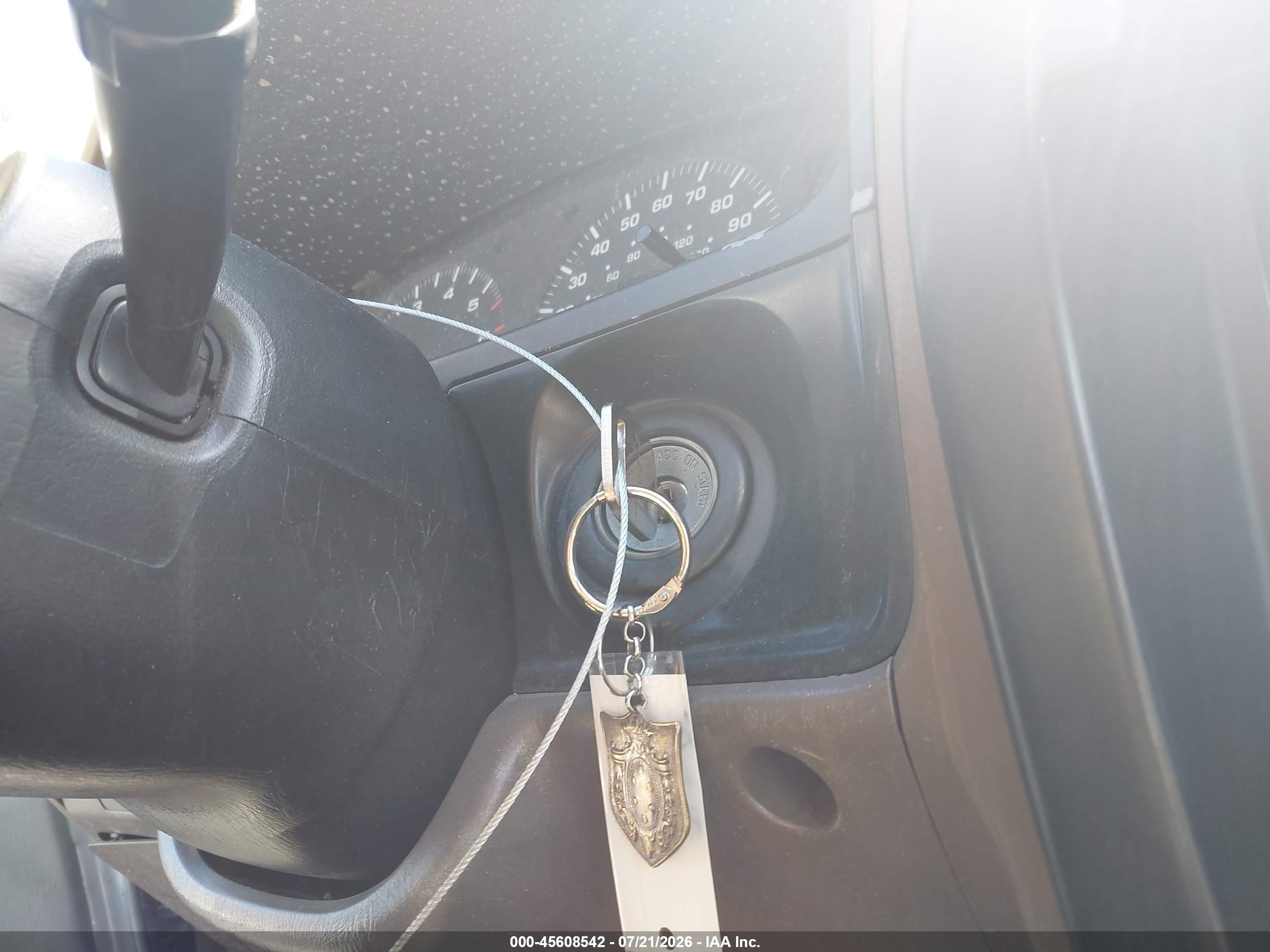 1998 Toyota 4runner Sr5 V6 Кремовый vin: JT3HN86R2W0179857