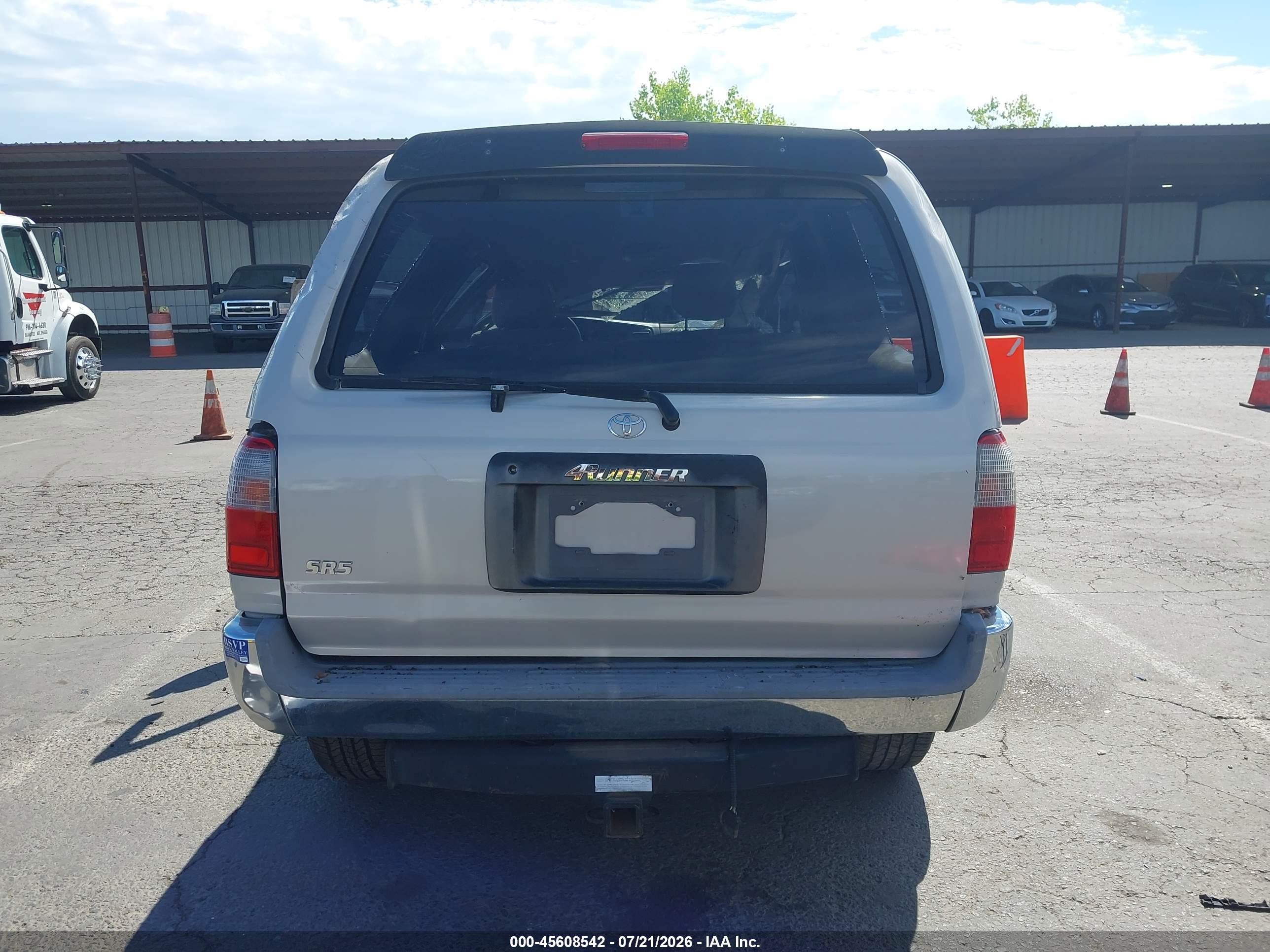 1998 Toyota 4runner Sr5 V6 Кремовый vin: JT3HN86R2W0179857