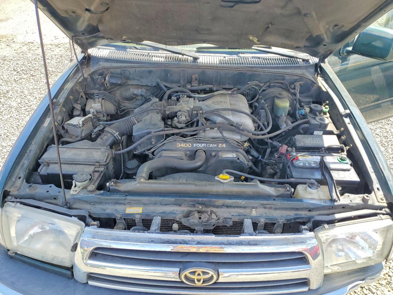 1999 Toyota 4runner Sr5 Green vin: JT3HN86R2X0240576